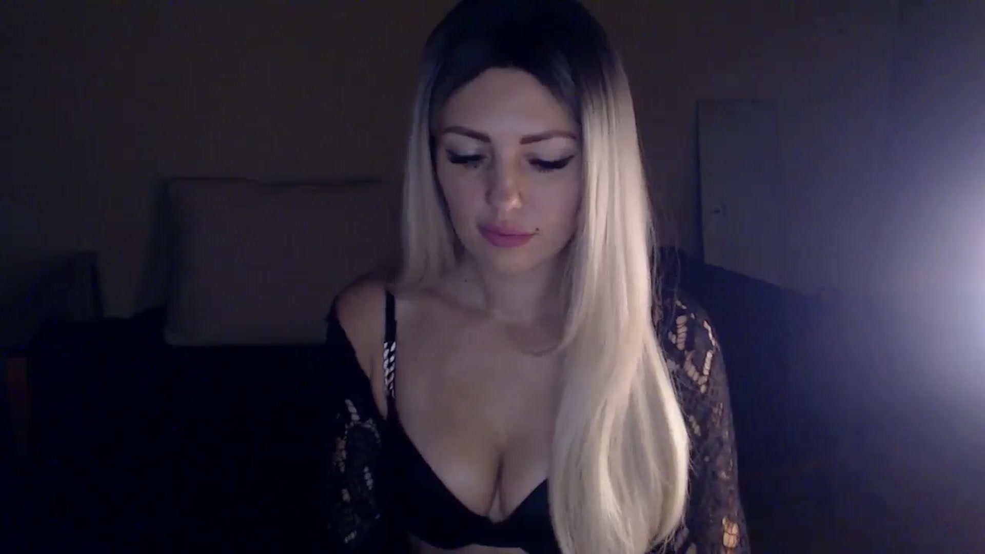 Gallery image thumbnail from Sabine8's myfreecams stream on, 12/28/2024, 13:57 image 20 of 20