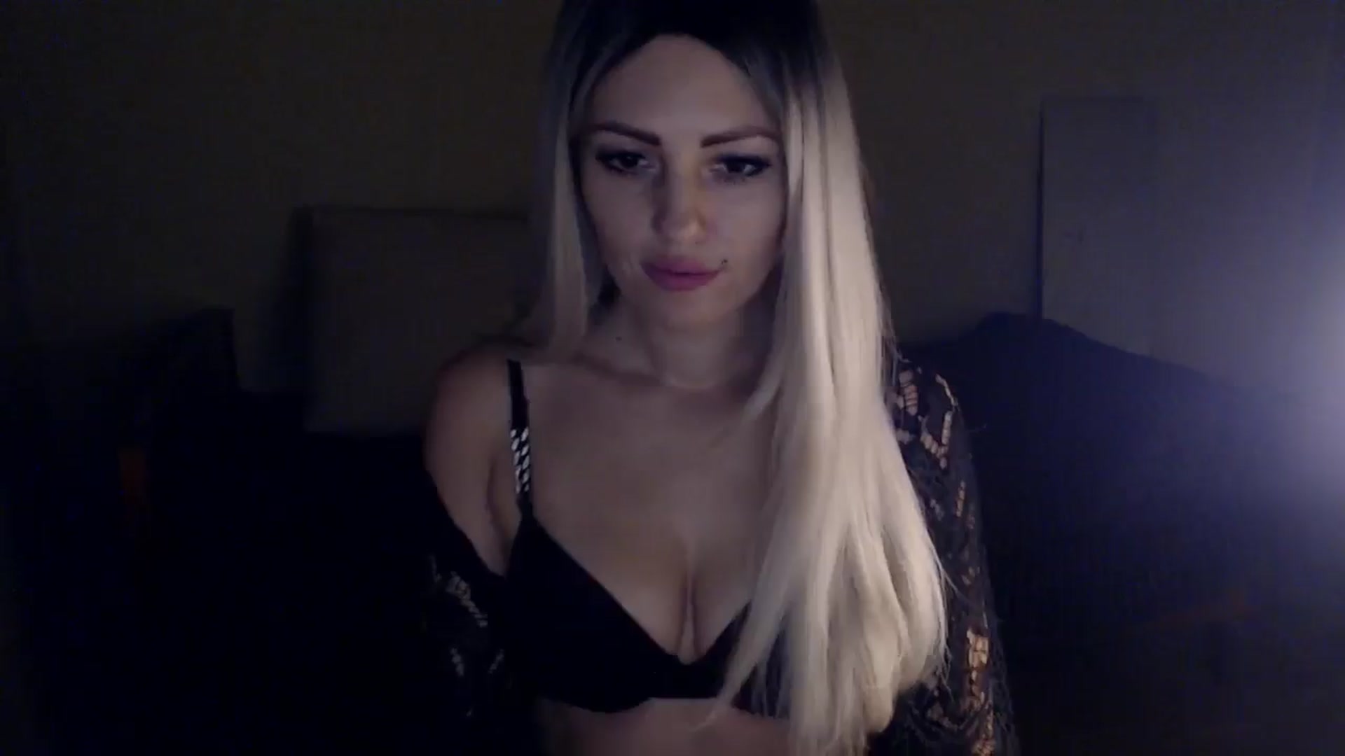 Gallery image thumbnail from Sabine8's myfreecams stream on, 01/03/2025, 14:46 image 20 of 20