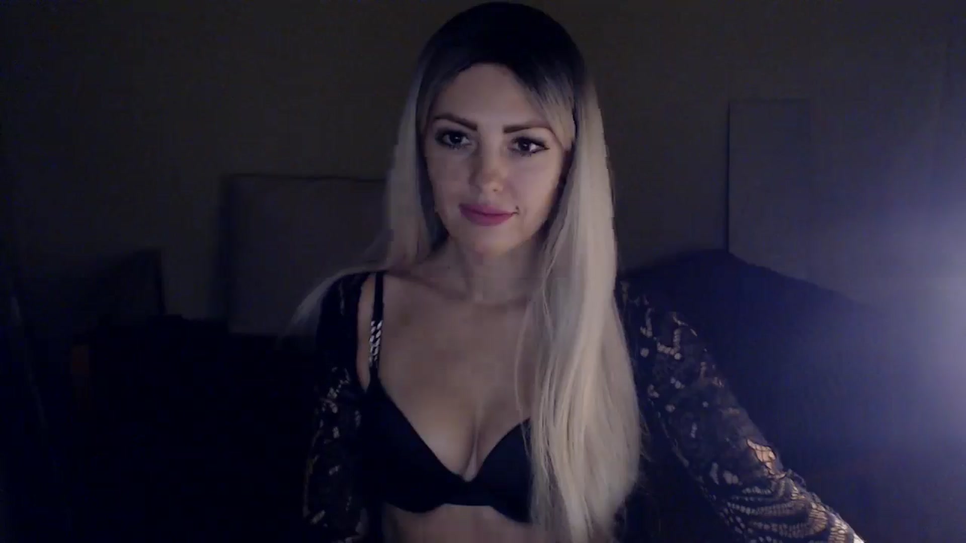 Gallery image thumbnail from Sabine8's myfreecams stream on, 01/07/2025, 15:45 image 3 of 20