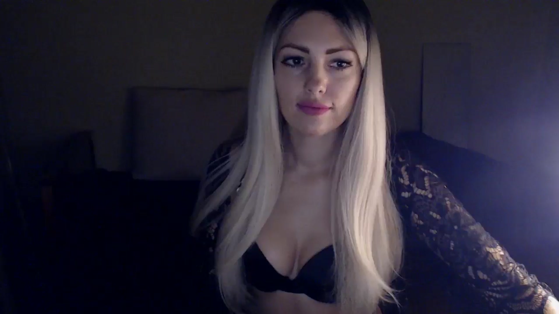 Gallery image thumbnail from Sabine8's myfreecams stream on, 01/07/2025, 15:45 image 10 of 20