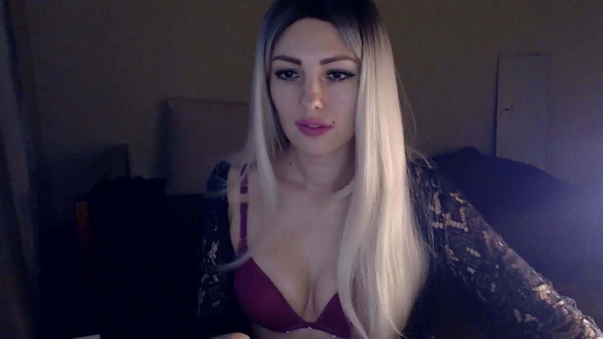 Gallery image thumbnail from Sabine8's myfreecams stream on, 01/29/2025, 13:29 image 1 of 20