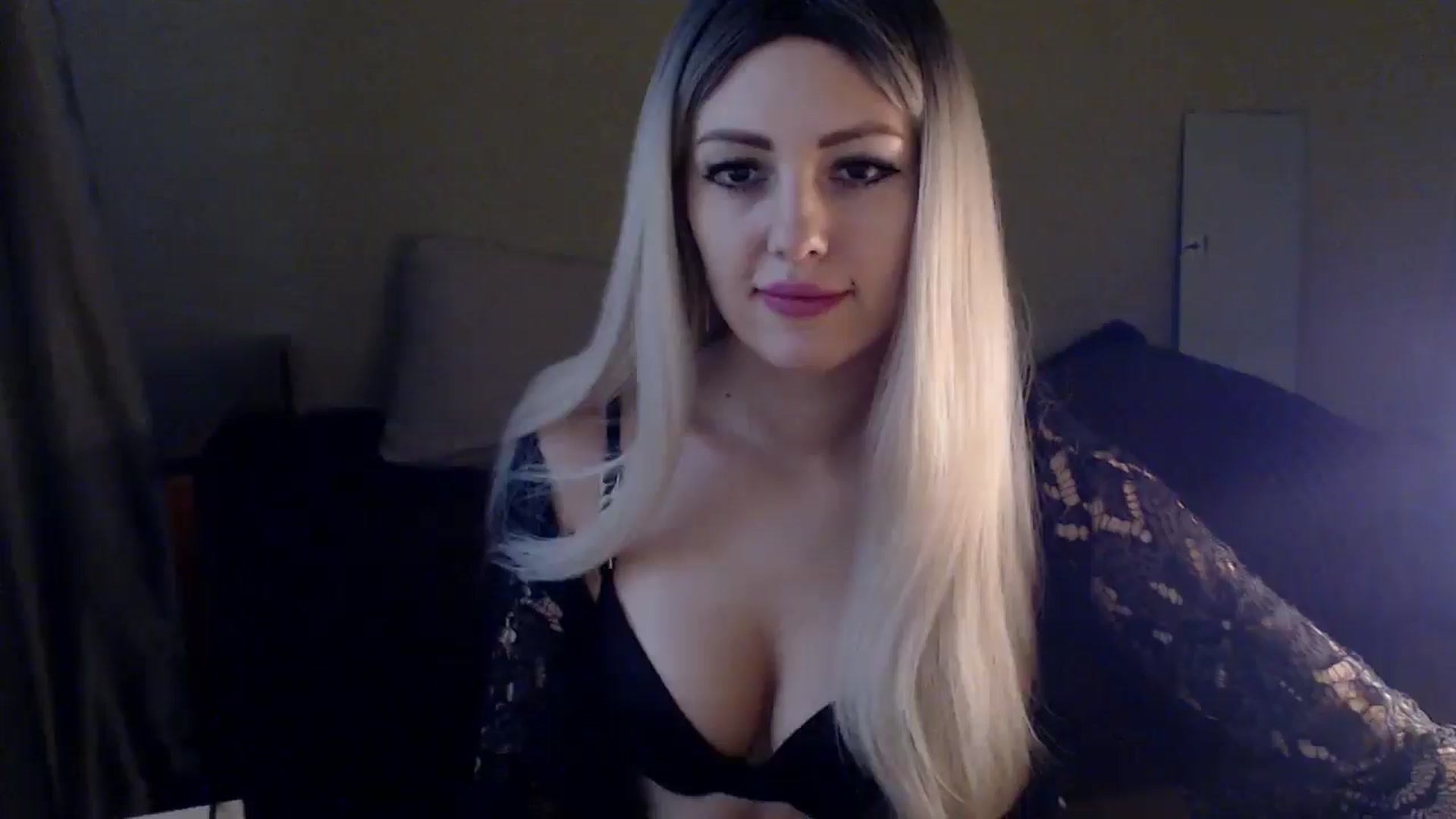 Gallery image thumbnail from Sabine8's myfreecams stream on, 01/30/2025, 11:29 image 16 of 20