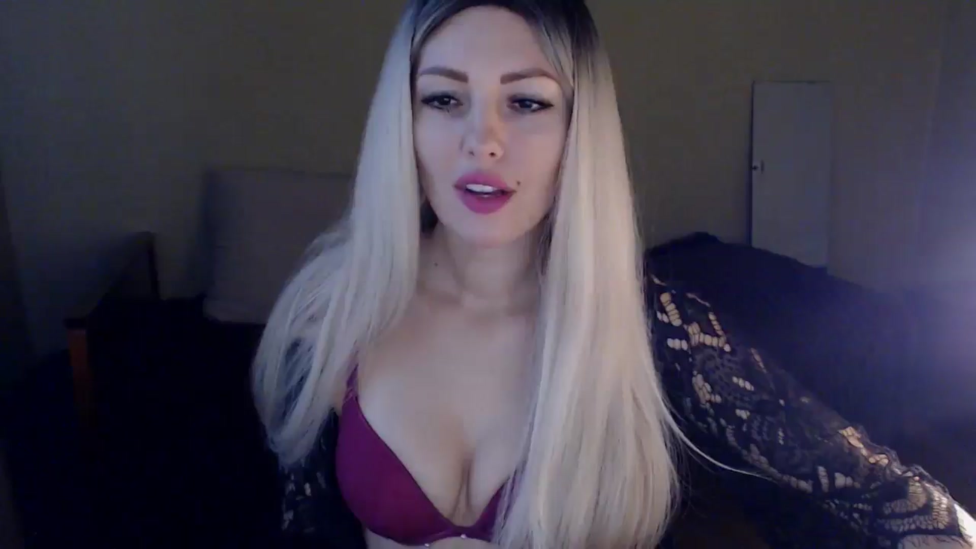 Gallery image thumbnail from Sabine8's myfreecams stream on, 02/05/2025, 13:32 image 17 of 20
