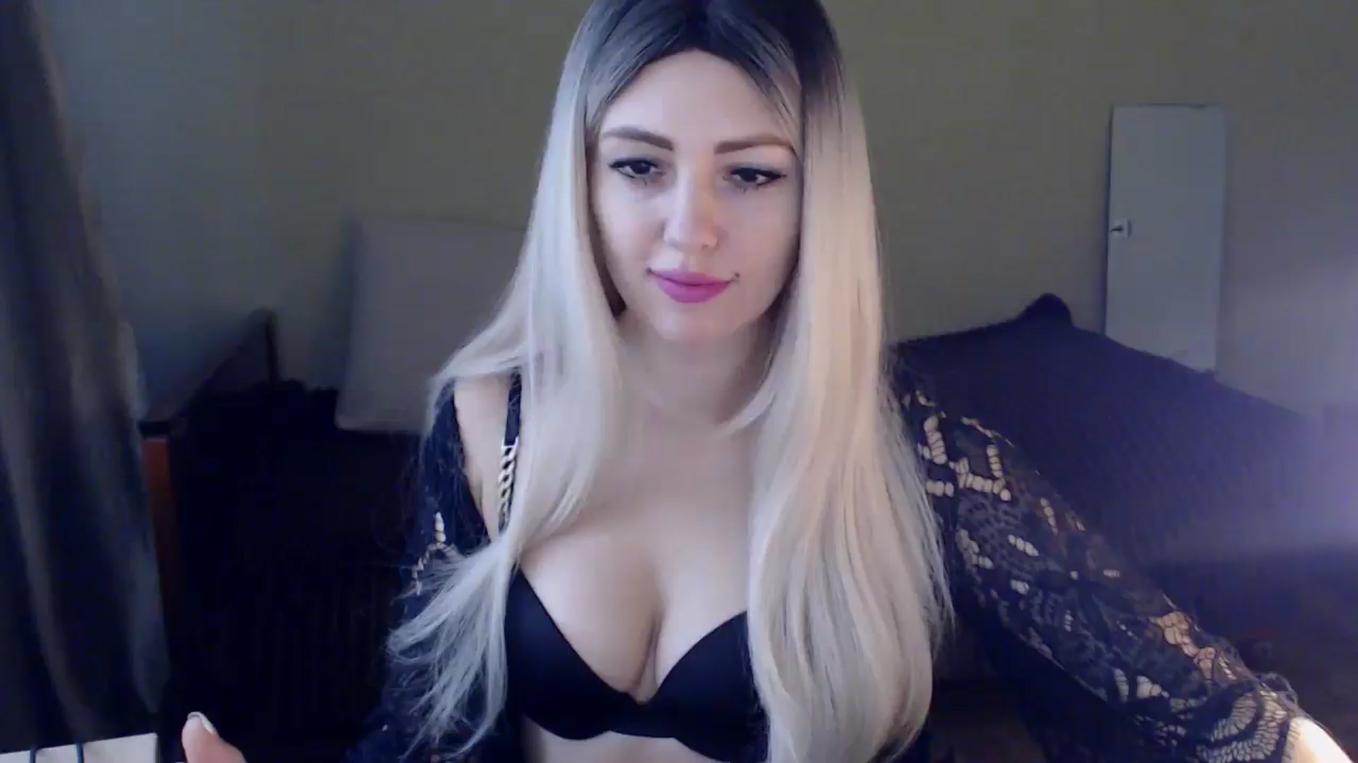 Gallery image thumbnail from Sabine8's myfreecams stream on, 02/06/2025, 10:58 image 1 of 20