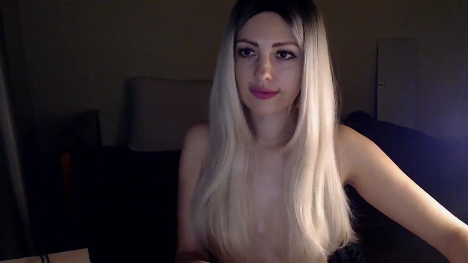 Gallery image thumbnail from Sabine8's myfreecams stream on, 02/15/2025, 15:07 image 18 of 20