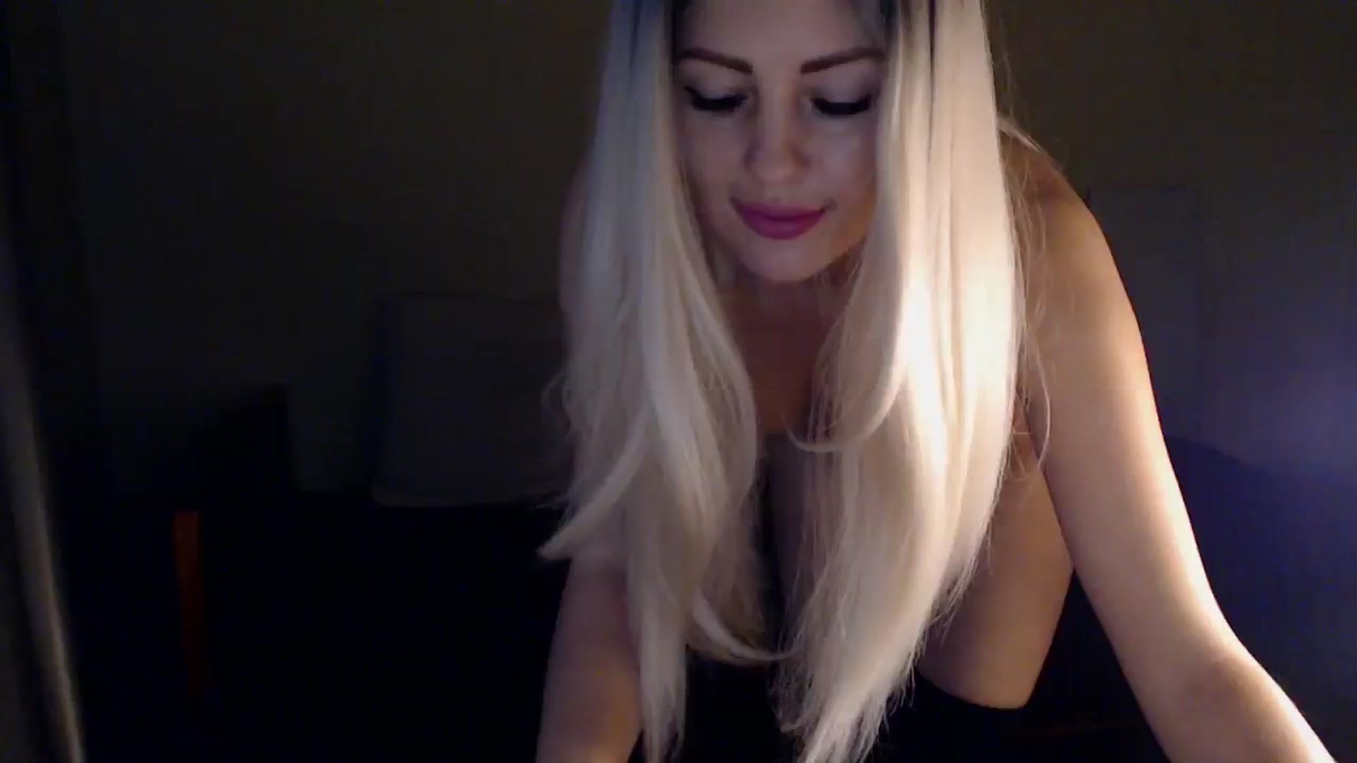 Gallery image thumbnail from Sabine8's myfreecams stream on, 02/15/2025, 15:07 image 11 of 20