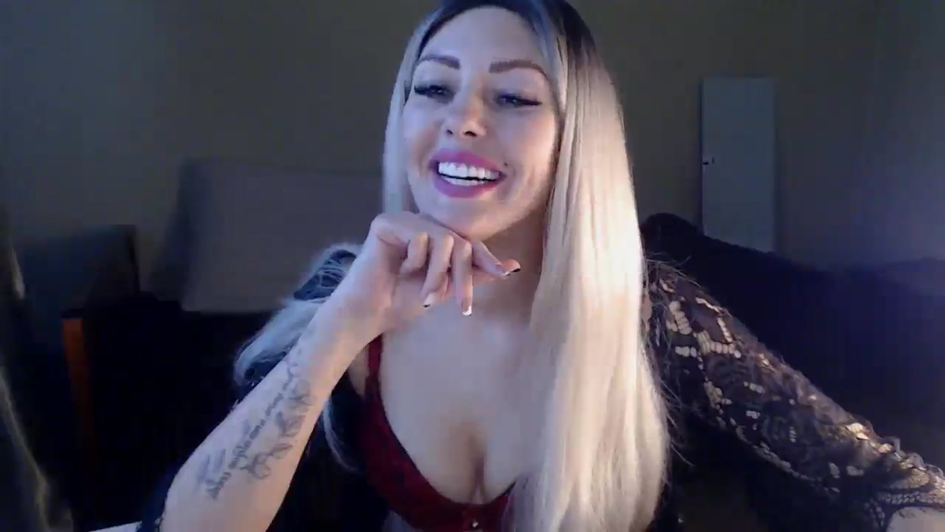 Gallery image thumbnail from Sabine8's myfreecams stream on, 02/22/2025, 13:20 image 7 of 20