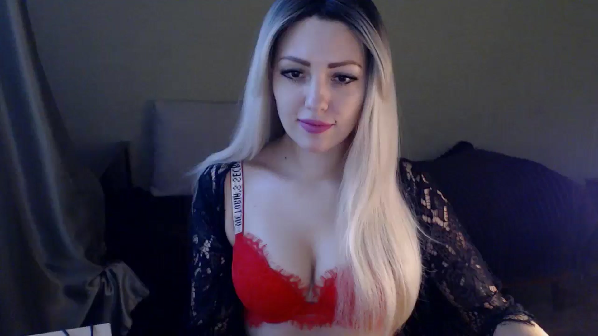Gallery image thumbnail from Sabine8's myfreecams stream on, 03/12/2025, 12:51 image 1 of 20