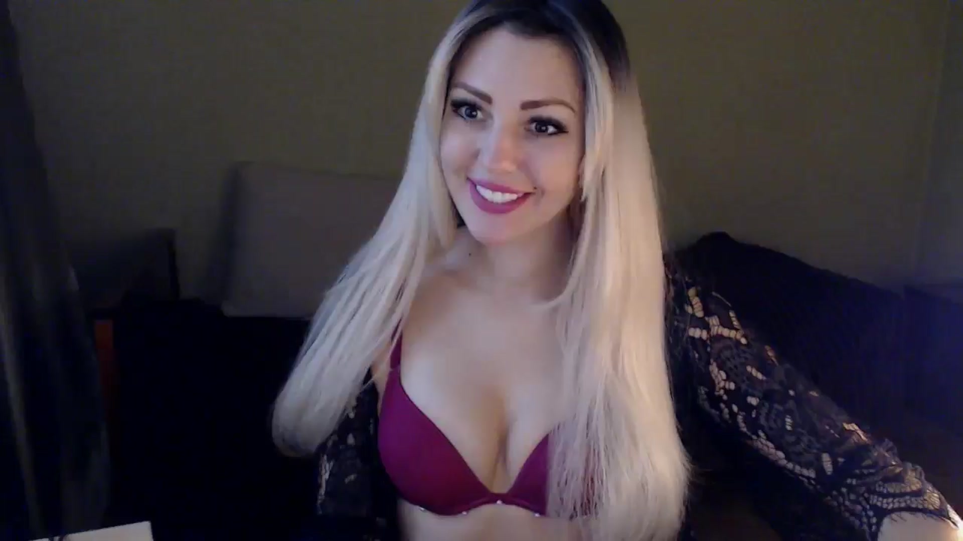 Gallery image thumbnail from Sabine8's myfreecams stream on, 03/15/2025, 13:55 image 8 of 20