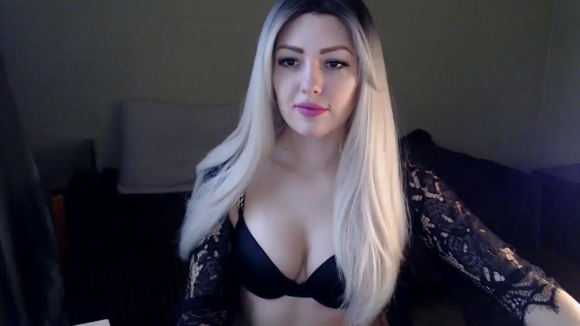 Gallery image thumbnail from Sabine8's myfreecams stream on, 03/16/2025, 12:33 image 2 of 20