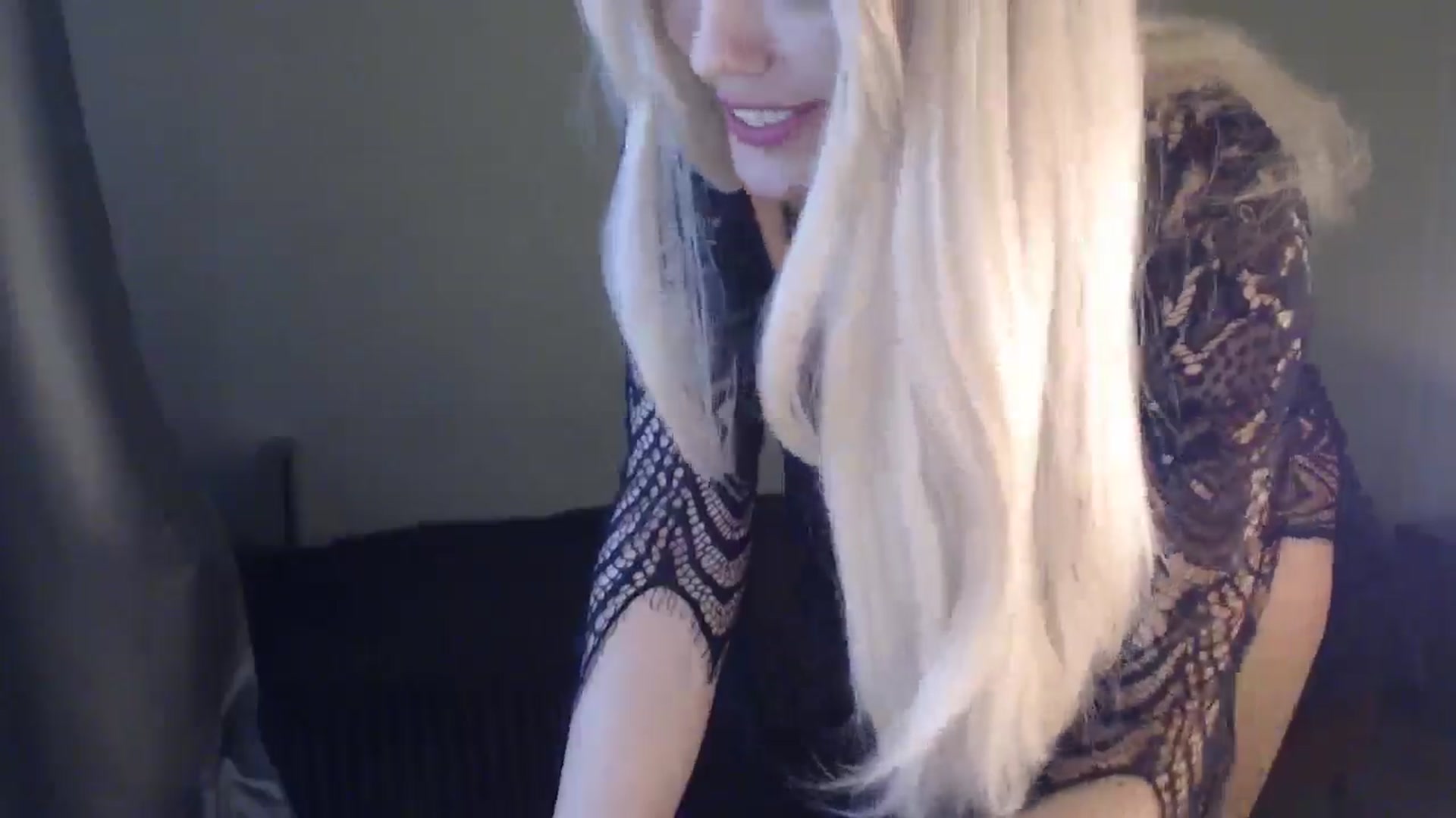 Gallery image thumbnail from Sabine8's myfreecams stream on, 04/09/2025, 15:10 image 3 of 20