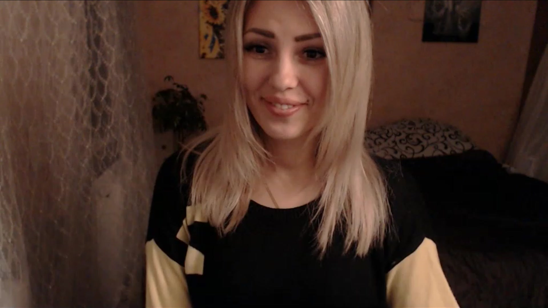 Gallery image thumbnail from SabineW's myfreecams stream on, 11/16/2022, 15:26 image 11 of 20