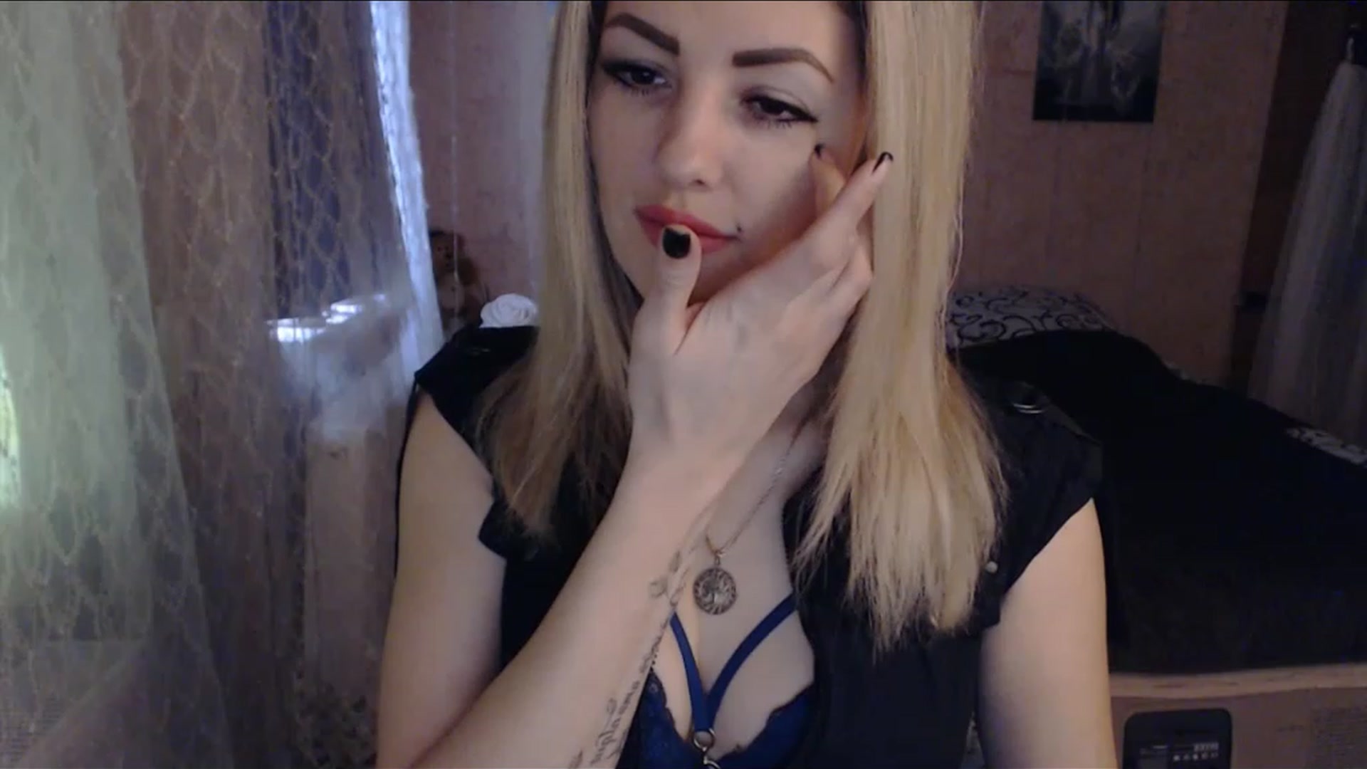 Gallery image thumbnail from SabineW's myfreecams stream on, 02/25/2023, 12:29 image 15 of 20