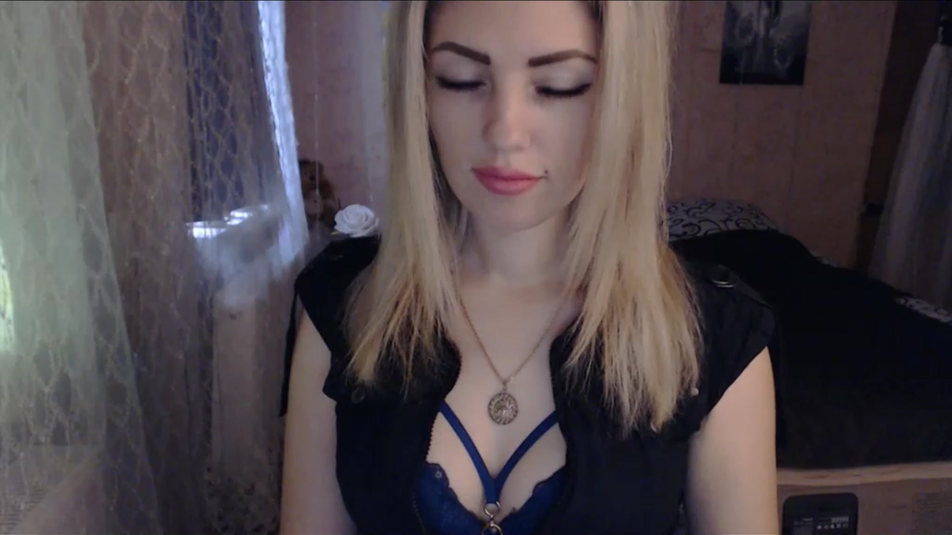 Gallery image thumbnail from SabineW's myfreecams stream on, 02/25/2023, 12:29 image 20 of 20