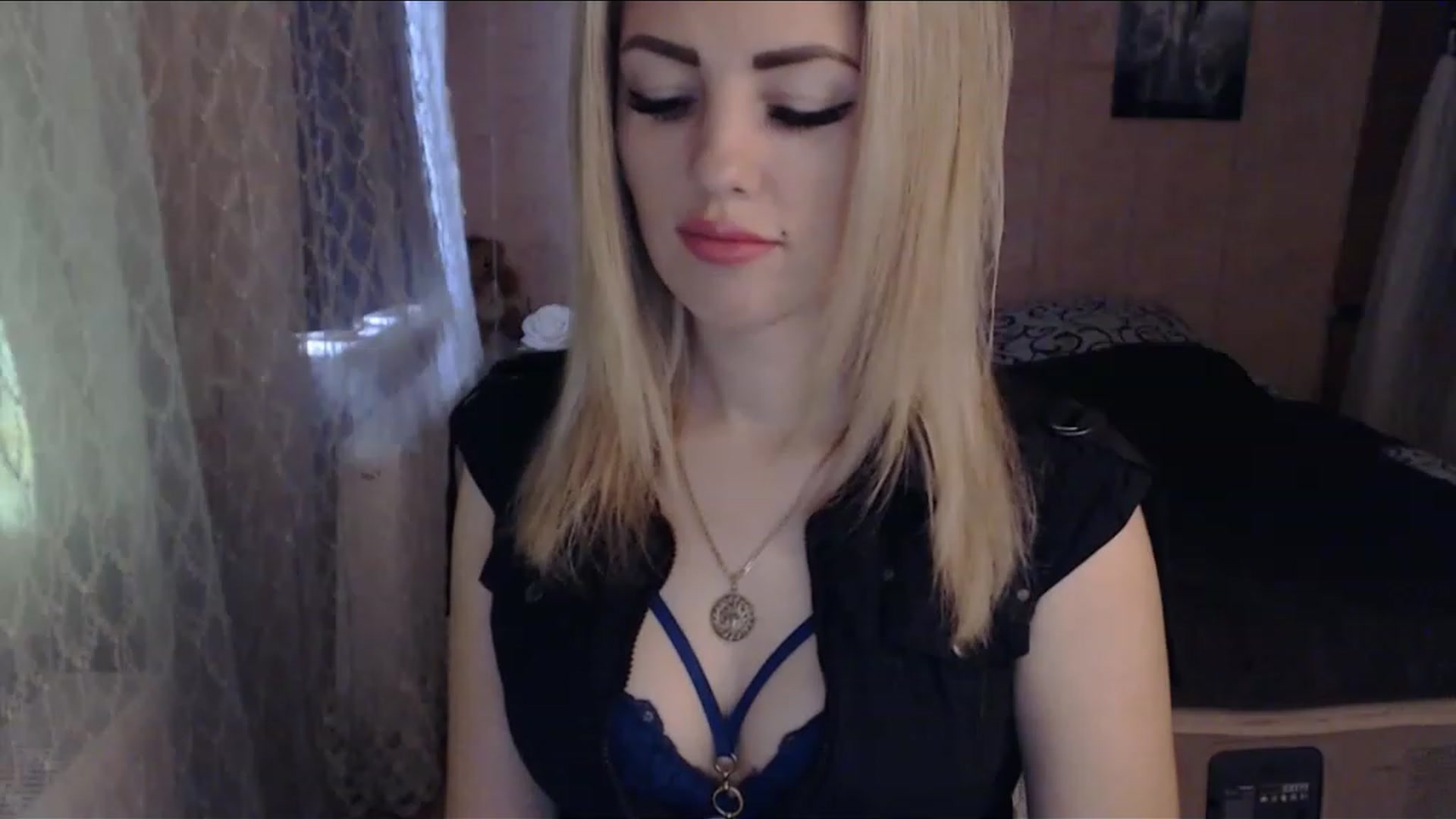 Gallery image thumbnail from SabineW's myfreecams stream on, 02/25/2023, 12:29 image 3 of 20