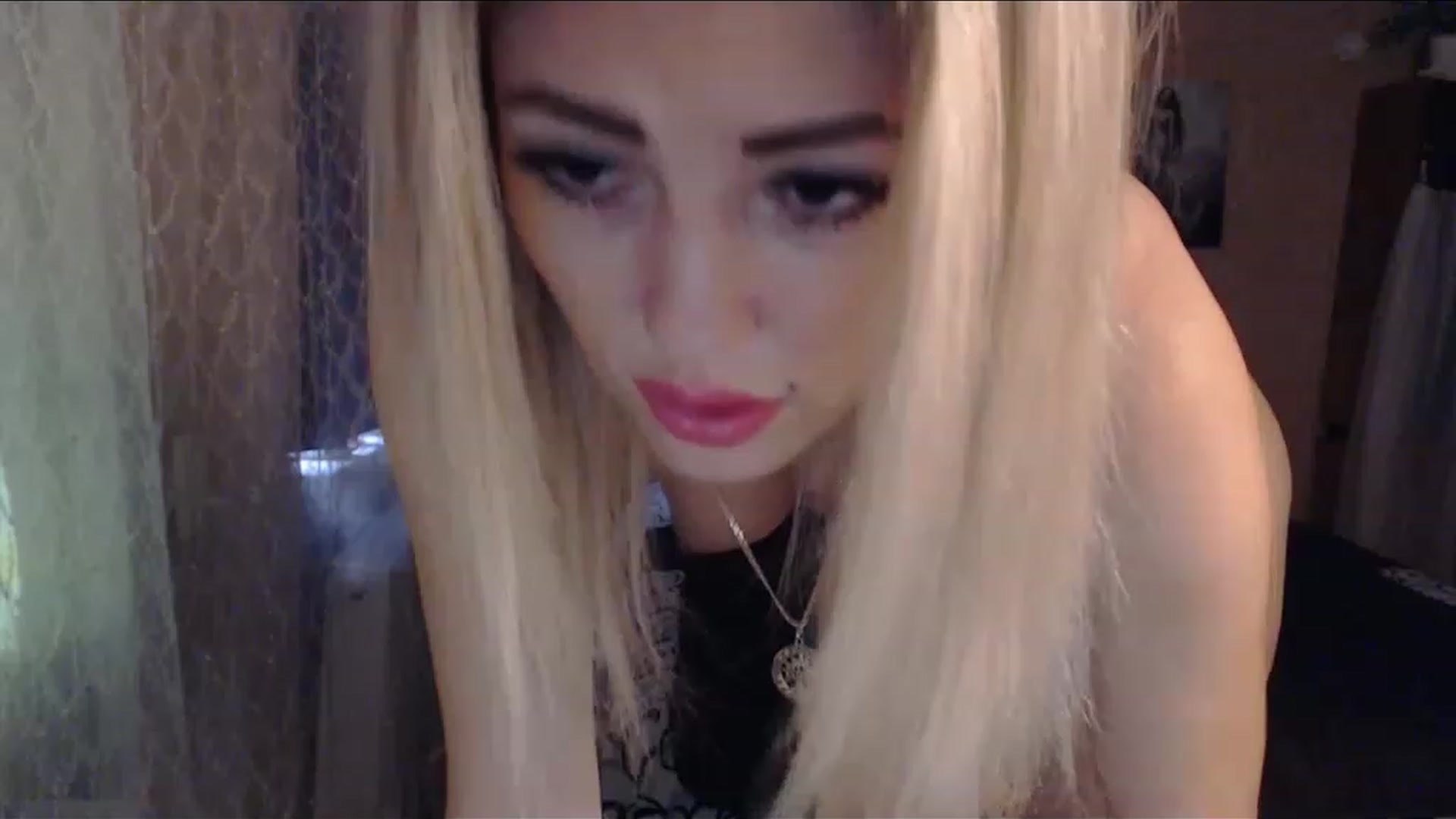 Gallery image thumbnail from SabineW's myfreecams stream on, 02/25/2023, 13:33 image 19 of 20