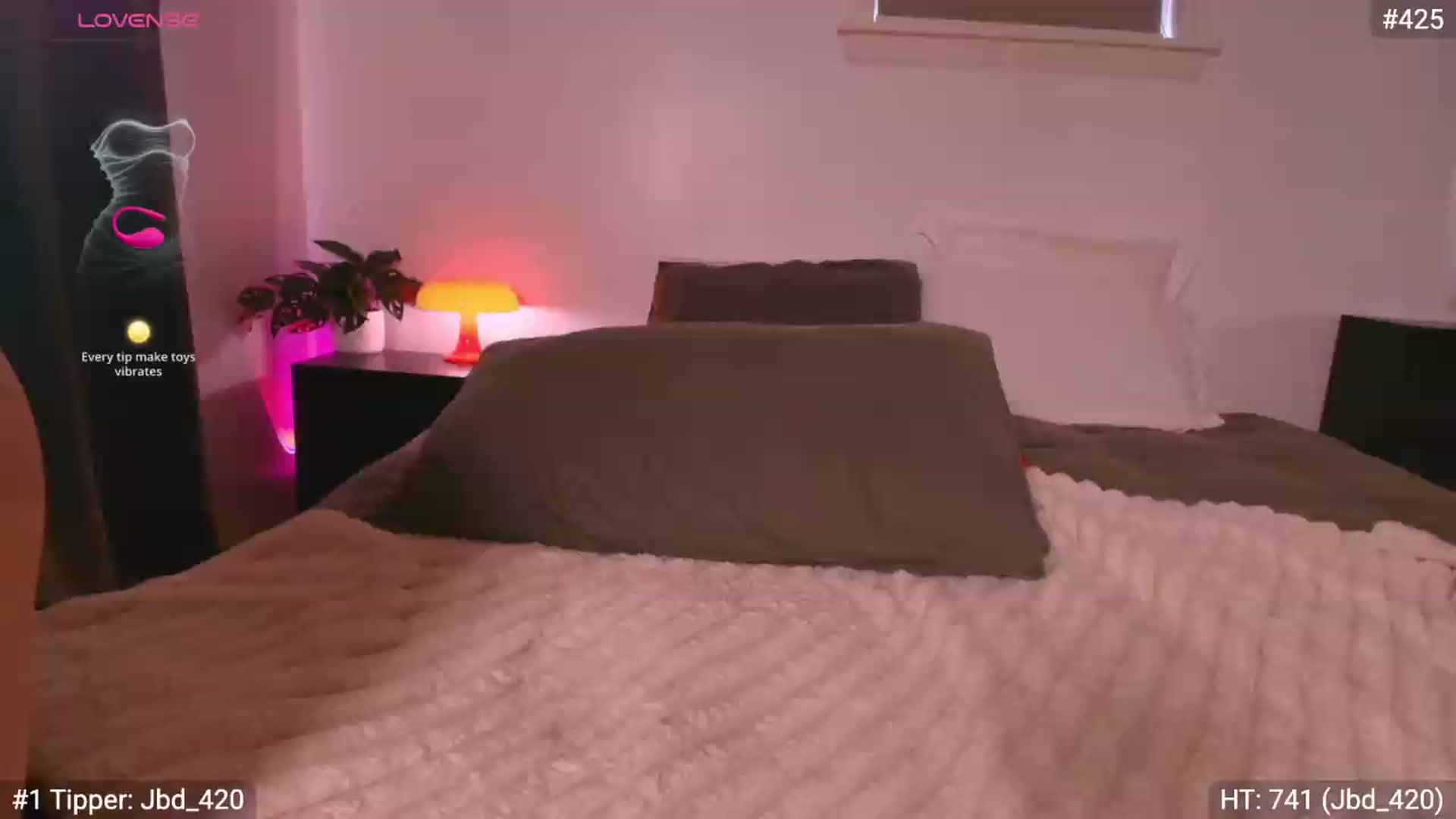 Gallery image thumbnail from Sable_Grey's myfreecams stream on, 09/10/2026, 05:44 image 1 of 20