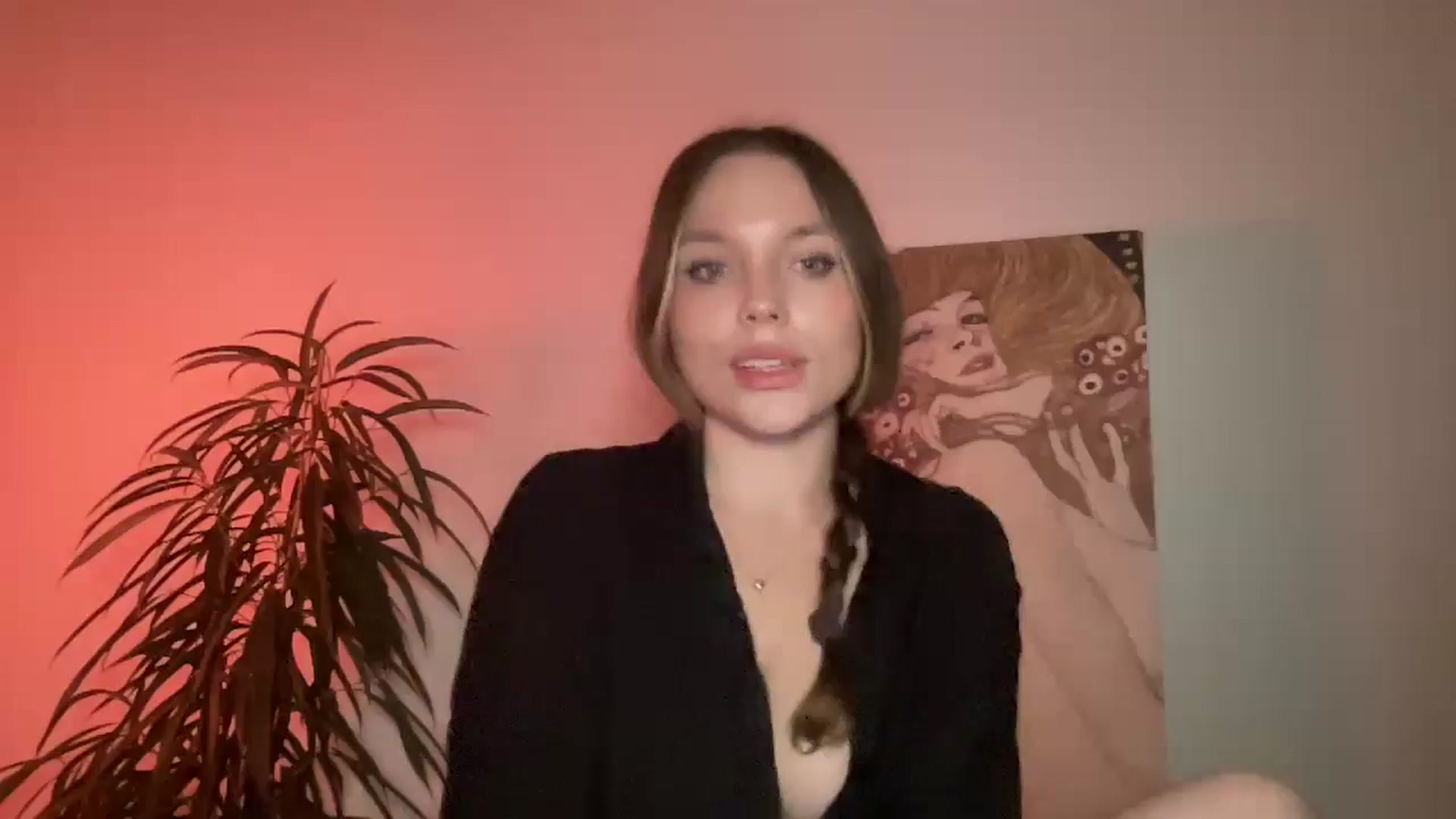 Gallery image thumbnail from SabrinaGolden's myfreecams stream on, 09/28/2024, 19:54 image 11 of 20