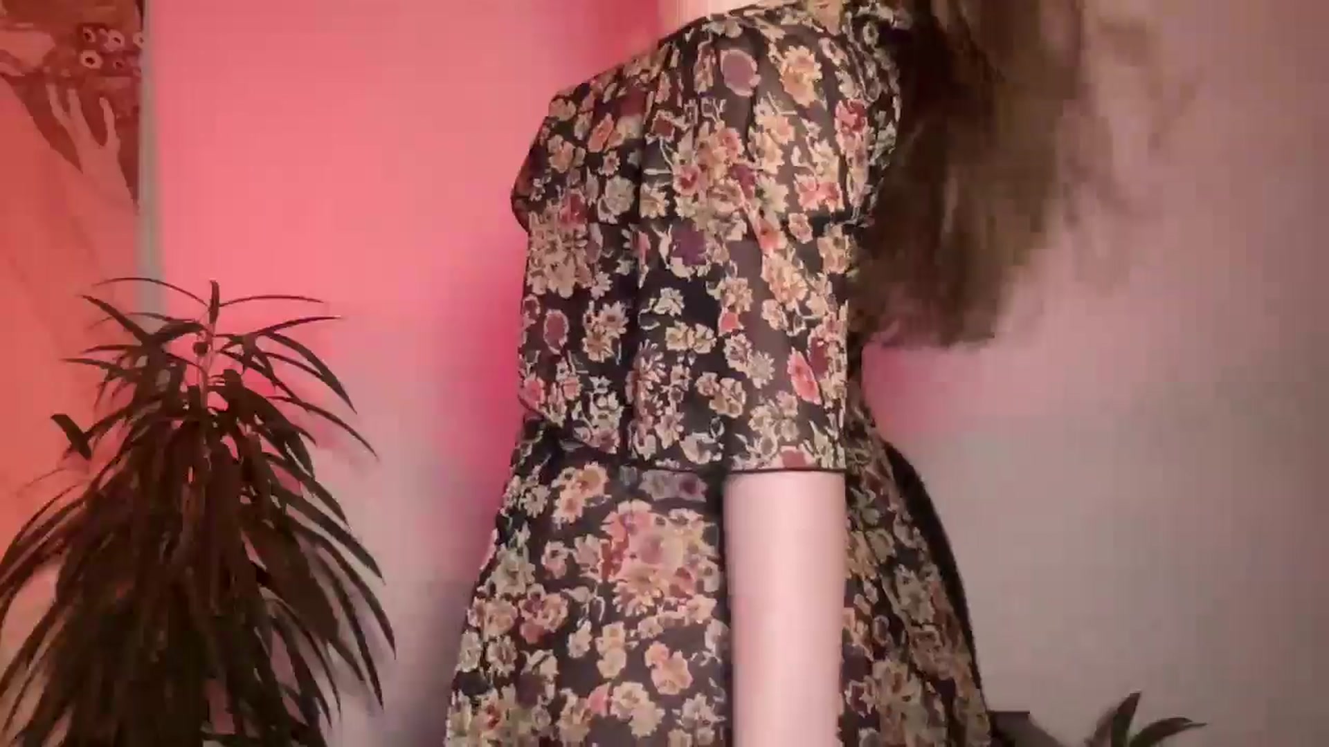 Gallery image thumbnail from SabrinaGolden's myfreecams stream on, 11/10/2024, 21:28 image 16 of 20