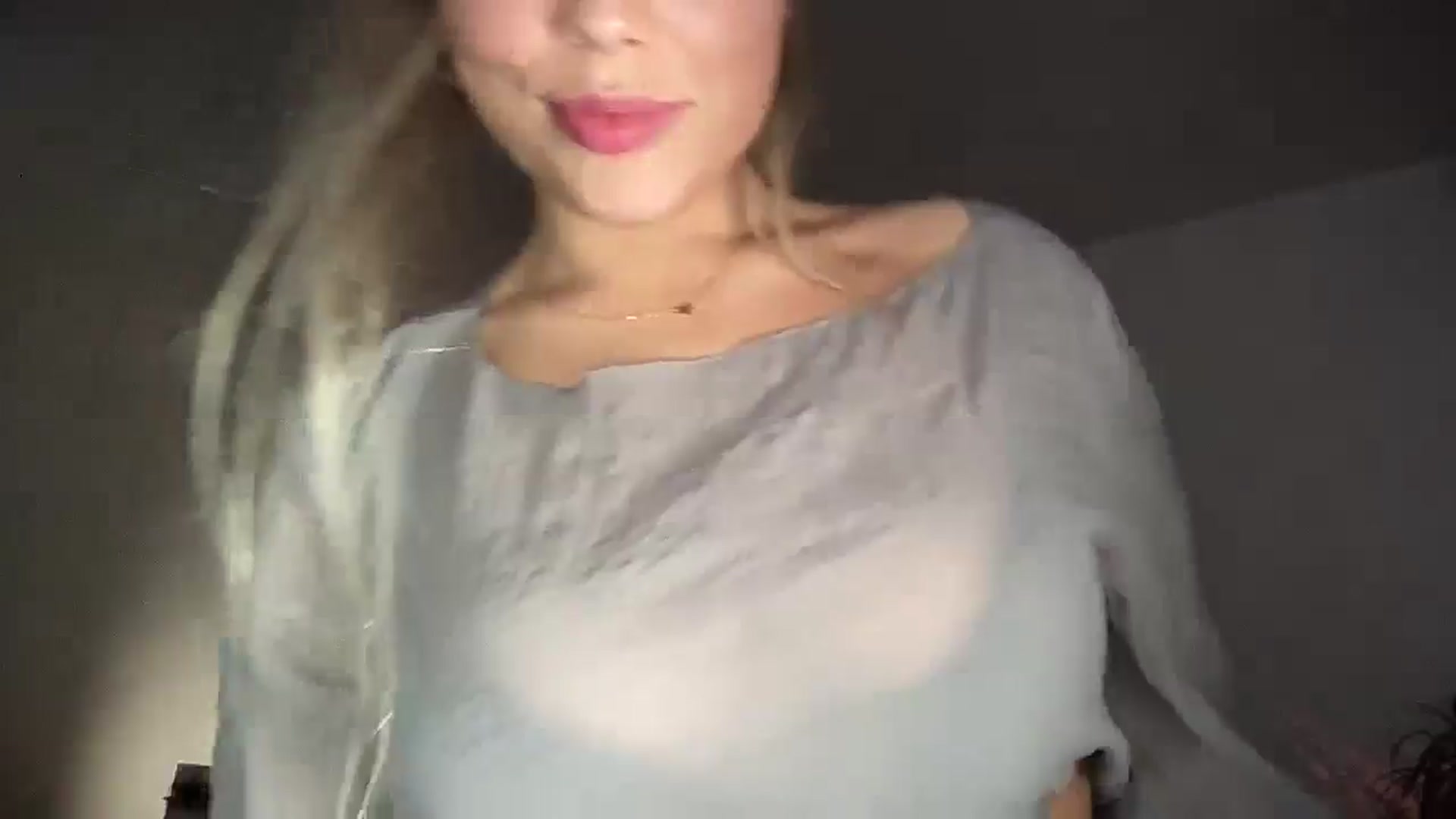 Gallery image thumbnail from SabrinaGolden's myfreecams stream on, 05/07/2025, 23:50 image 6 of 20