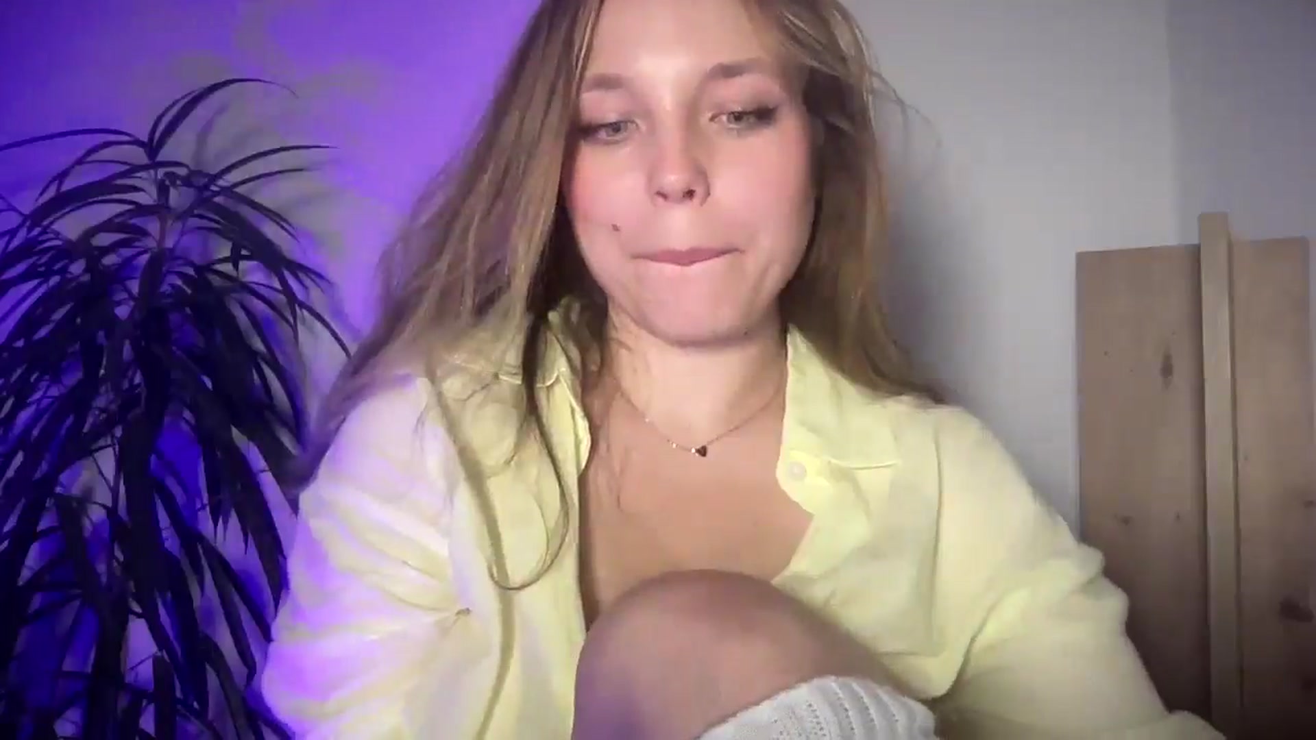 Gallery image thumbnail from SabrinaGolden's myfreecams stream on, 08/17/2025, 03:36 image 20 of 20