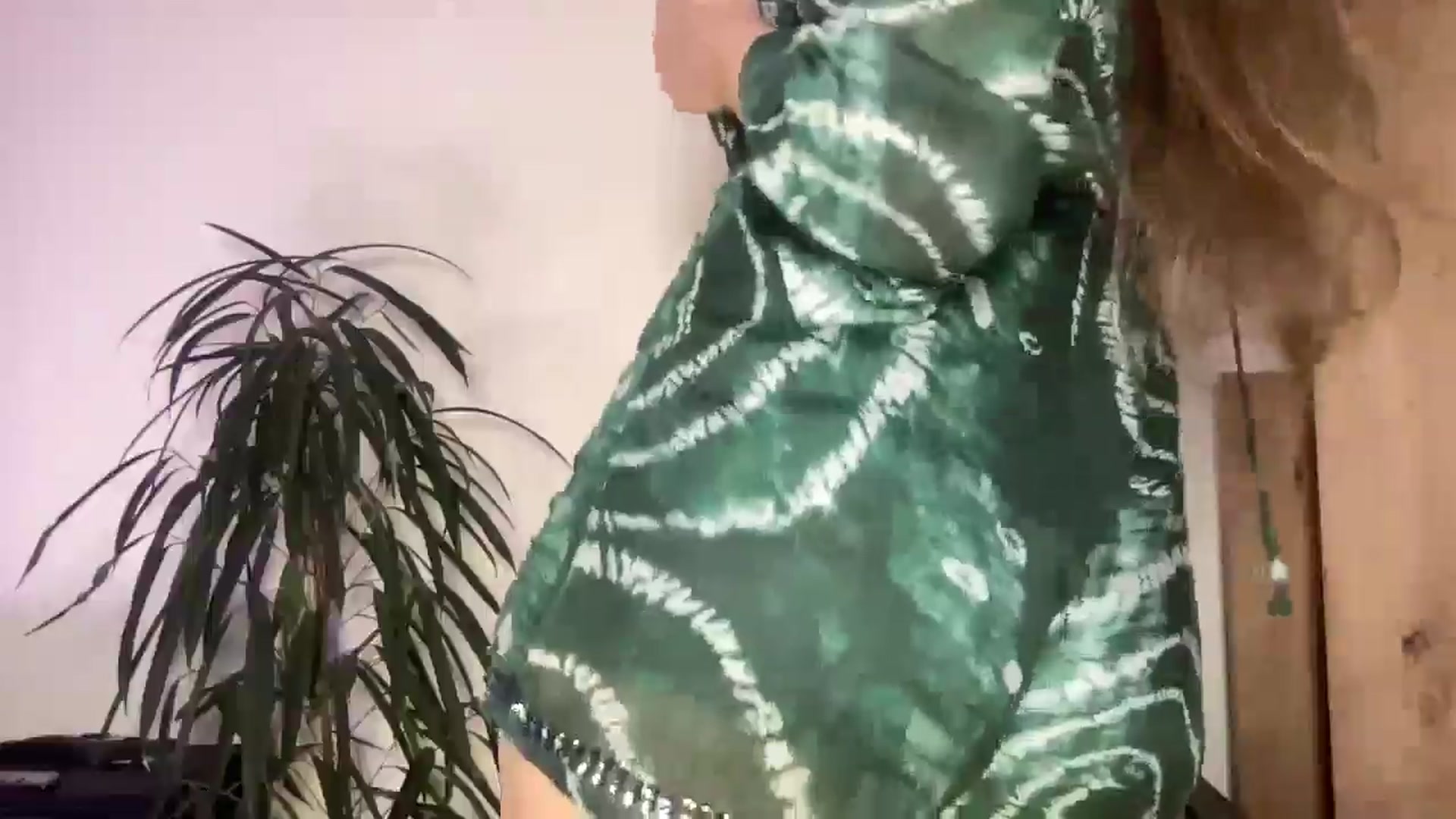 Gallery image thumbnail from SabrinaGolden's myfreecams stream on, 11/02/2025, 20:43 image 18 of 20