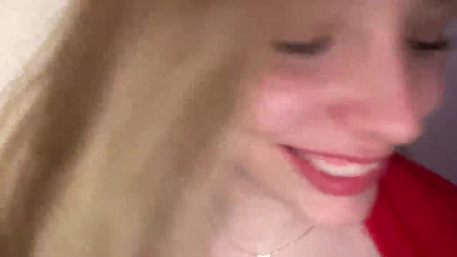 Gallery image thumbnail from SabrinaGolden's myfreecams stream on, 02/08/2026, 04:05 image 16 of 20