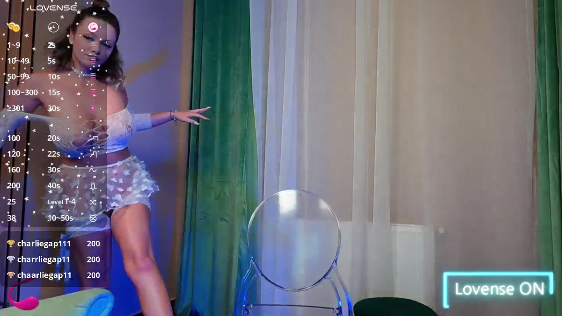 Gallery image thumbnail from SabrinaJayde's myfreecams stream on, 12/22/2024, 18:20 image 11 of 20