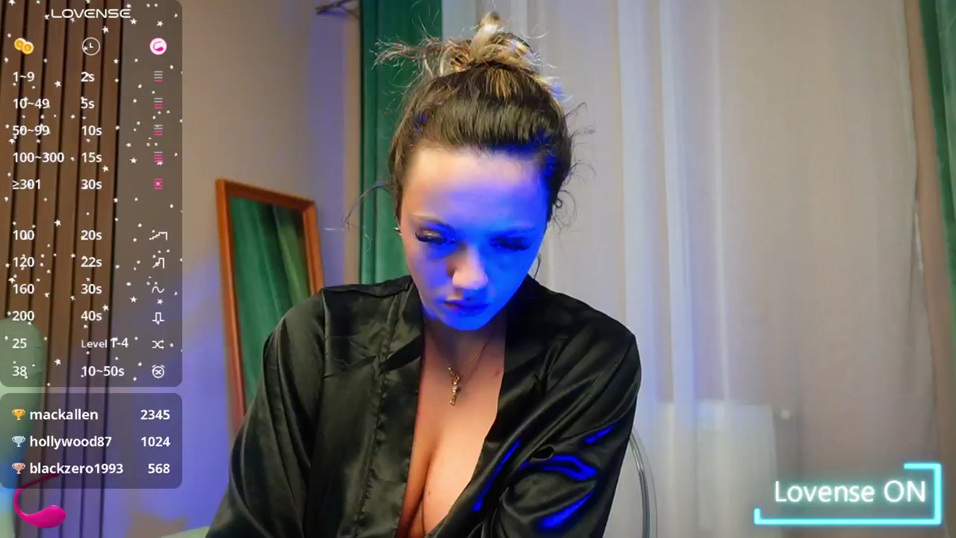 Gallery image thumbnail from SabrinaJayde's myfreecams stream on, 12/29/2024, 17:10 image 15 of 20