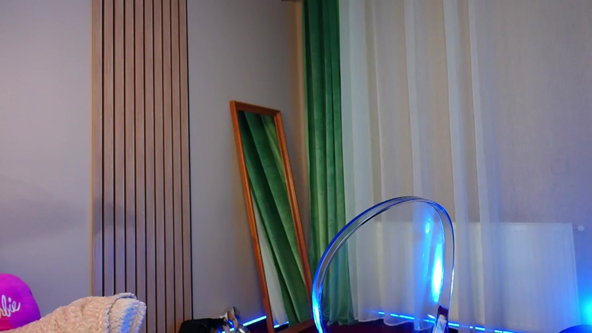 Gallery image thumbnail from SabrinaJayde's myfreecams stream on, 02/13/2025, 18:31 image 6 of 20