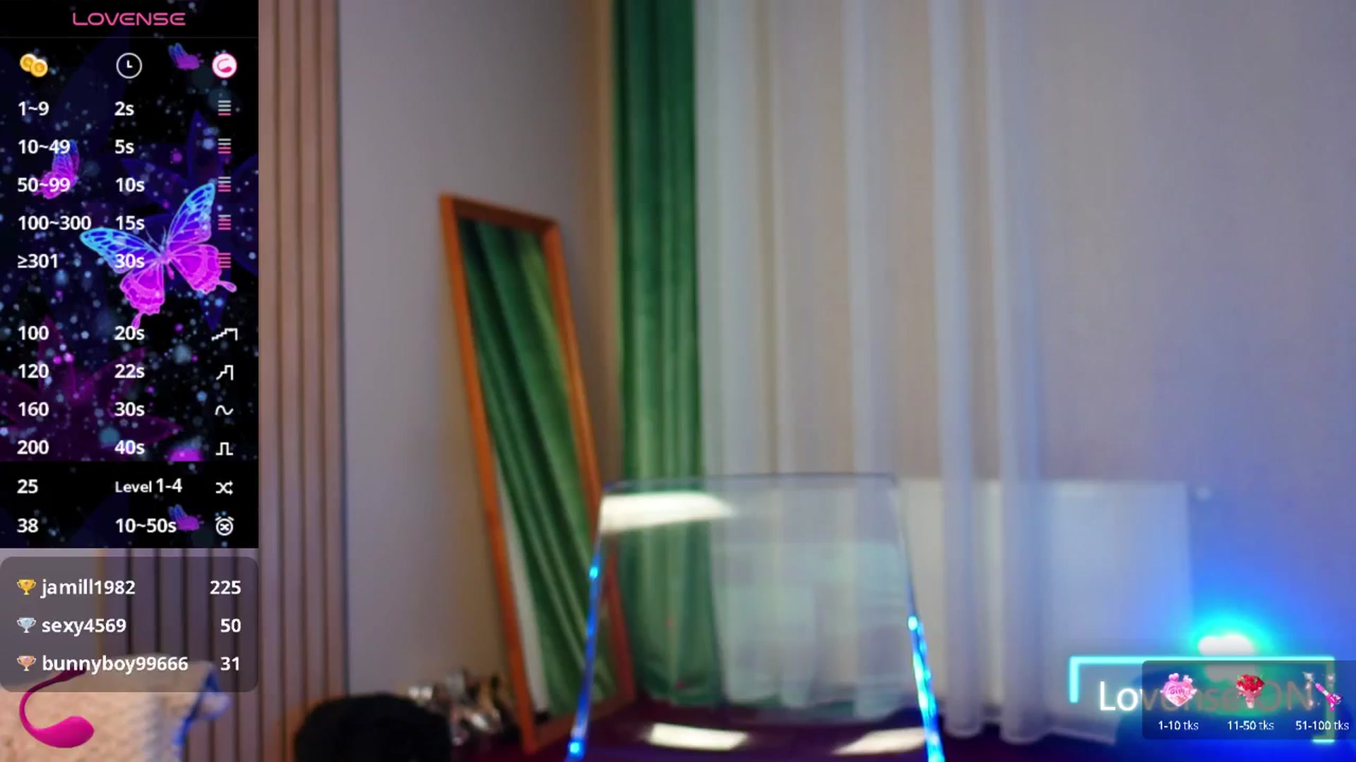 Gallery image thumbnail from SabrinaJayde's myfreecams stream on, 03/09/2025, 15:58 image 1 of 20