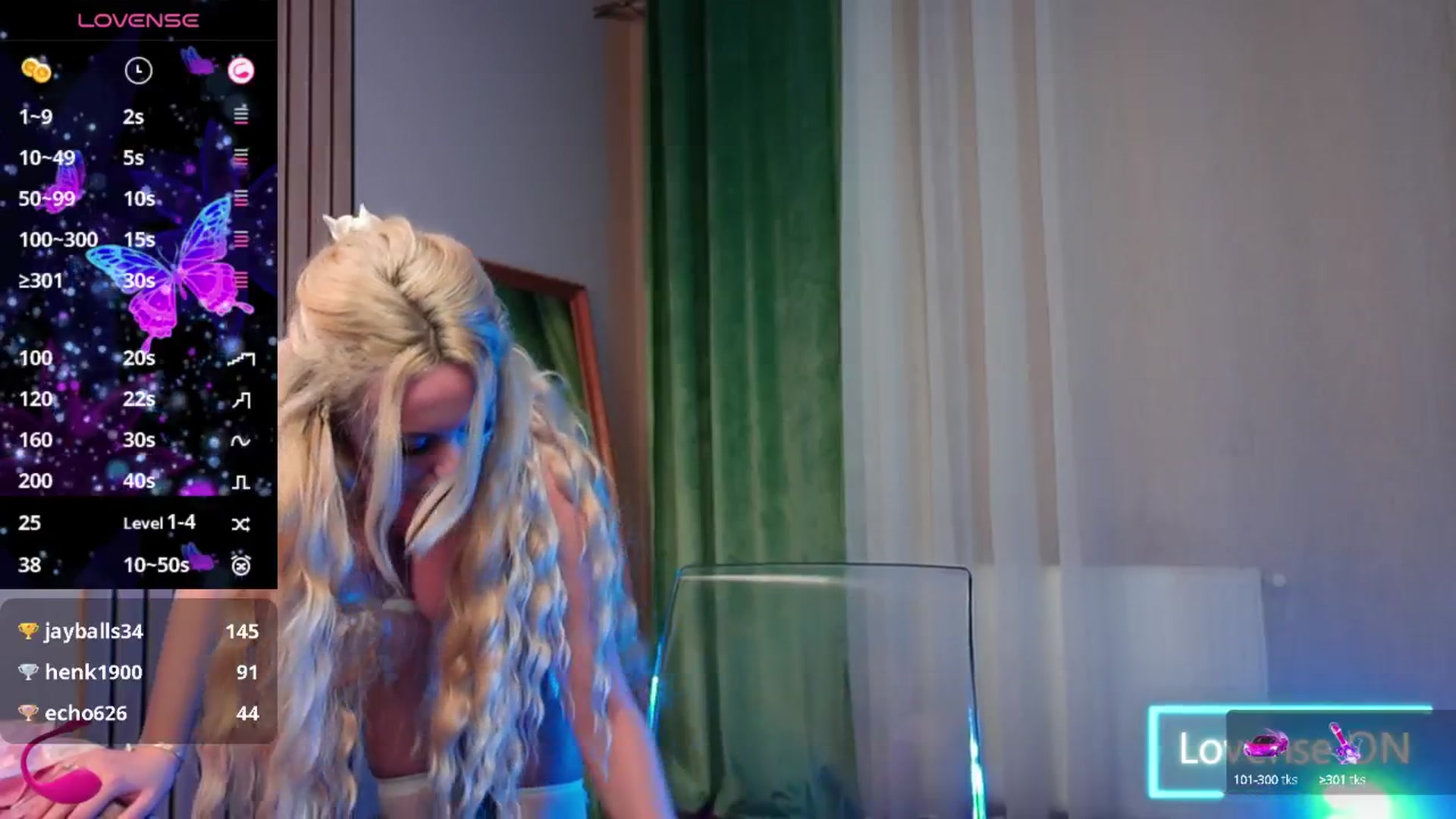 Gallery image thumbnail from SabrinaJayde's myfreecams stream on, 03/18/2025, 16:29 image 3 of 20