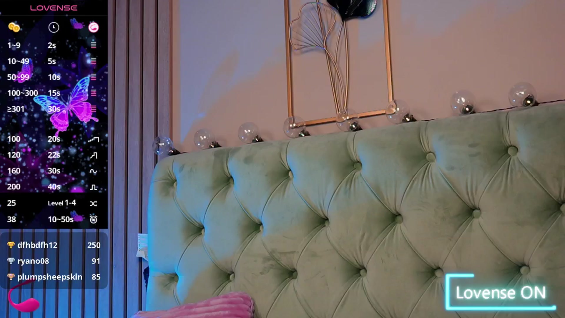 Gallery image thumbnail from SabrinaJayde's myfreecams stream on, 04/10/2025, 14:44 image 19 of 20