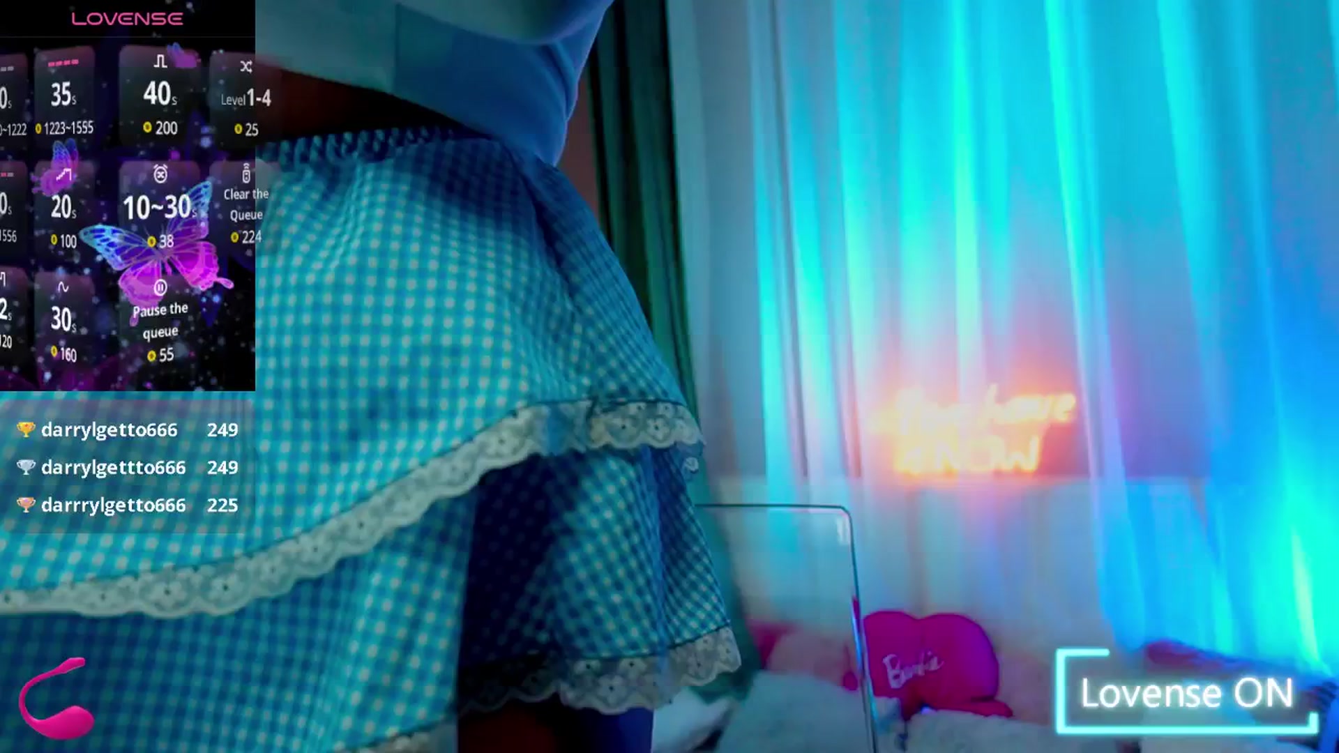 Gallery image thumbnail from SabrinaJayde's myfreecams stream on, 05/25/2025, 12:14 image 9 of 20