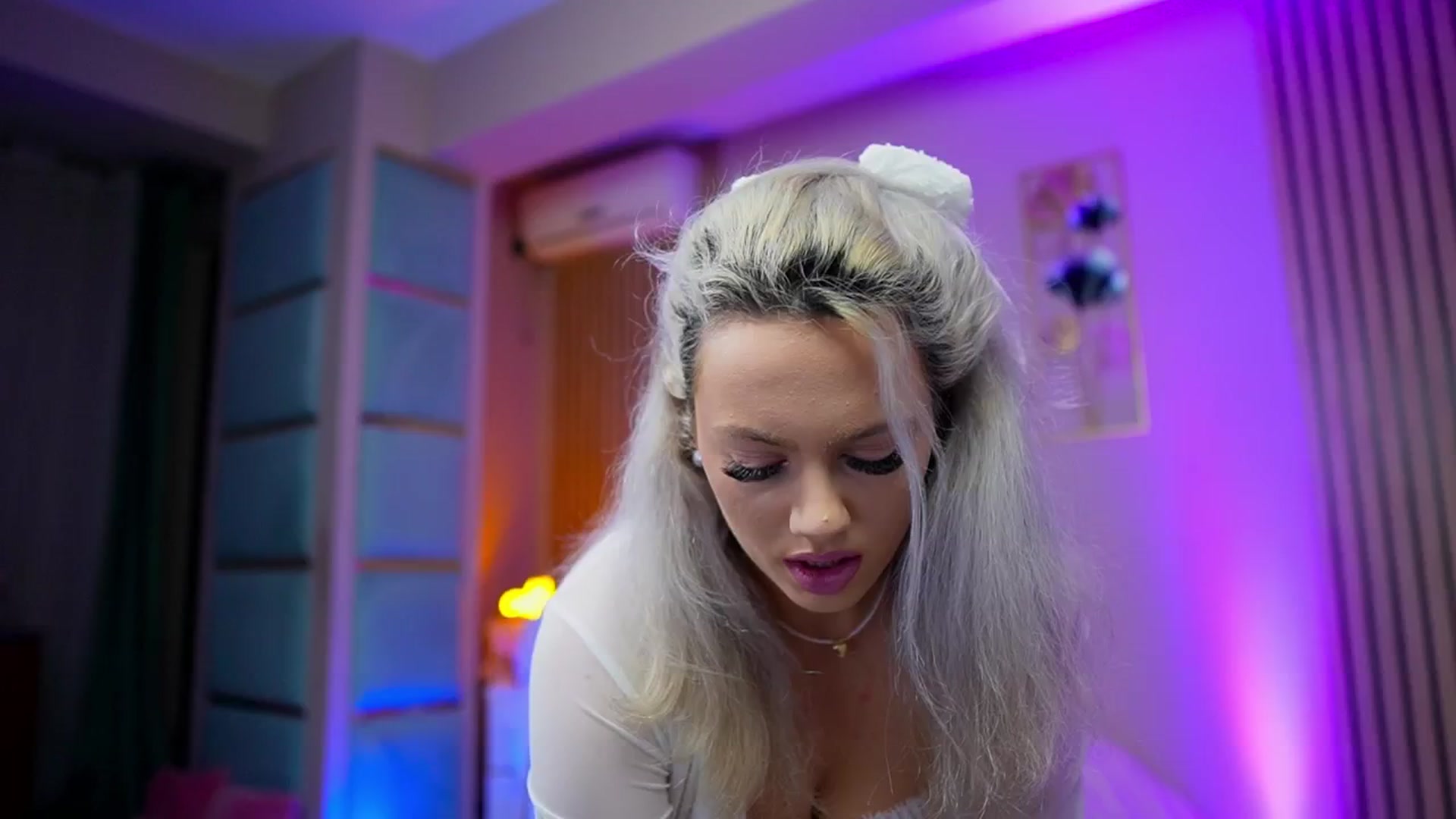 Gallery image thumbnail from SabrinaJayde's myfreecams stream on, 01/22/2026, 11:37 image 2 of 20