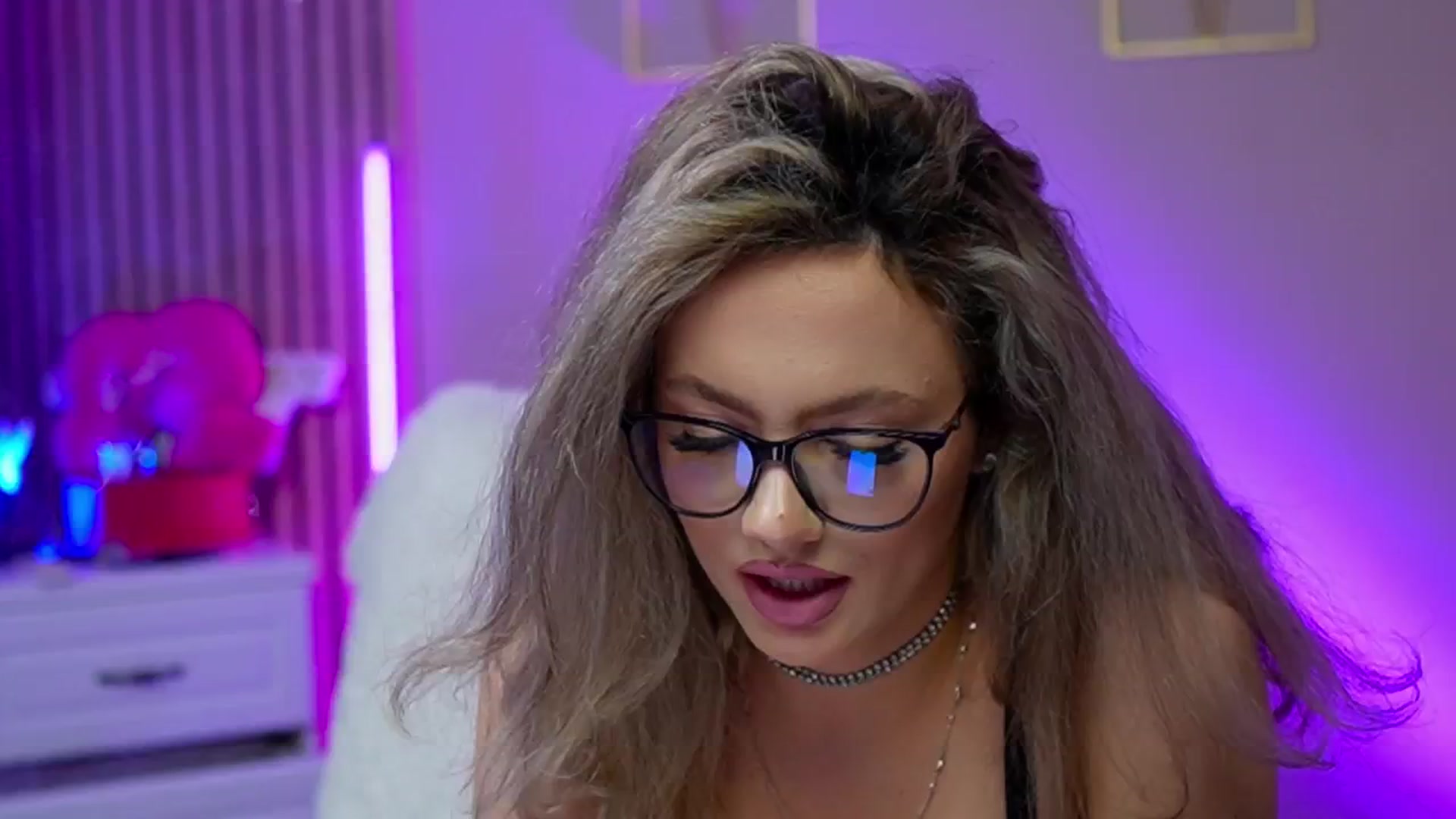 Gallery image thumbnail from SabrinaJayde's myfreecams stream on, 03/23/2026, 11:16 image 3 of 20