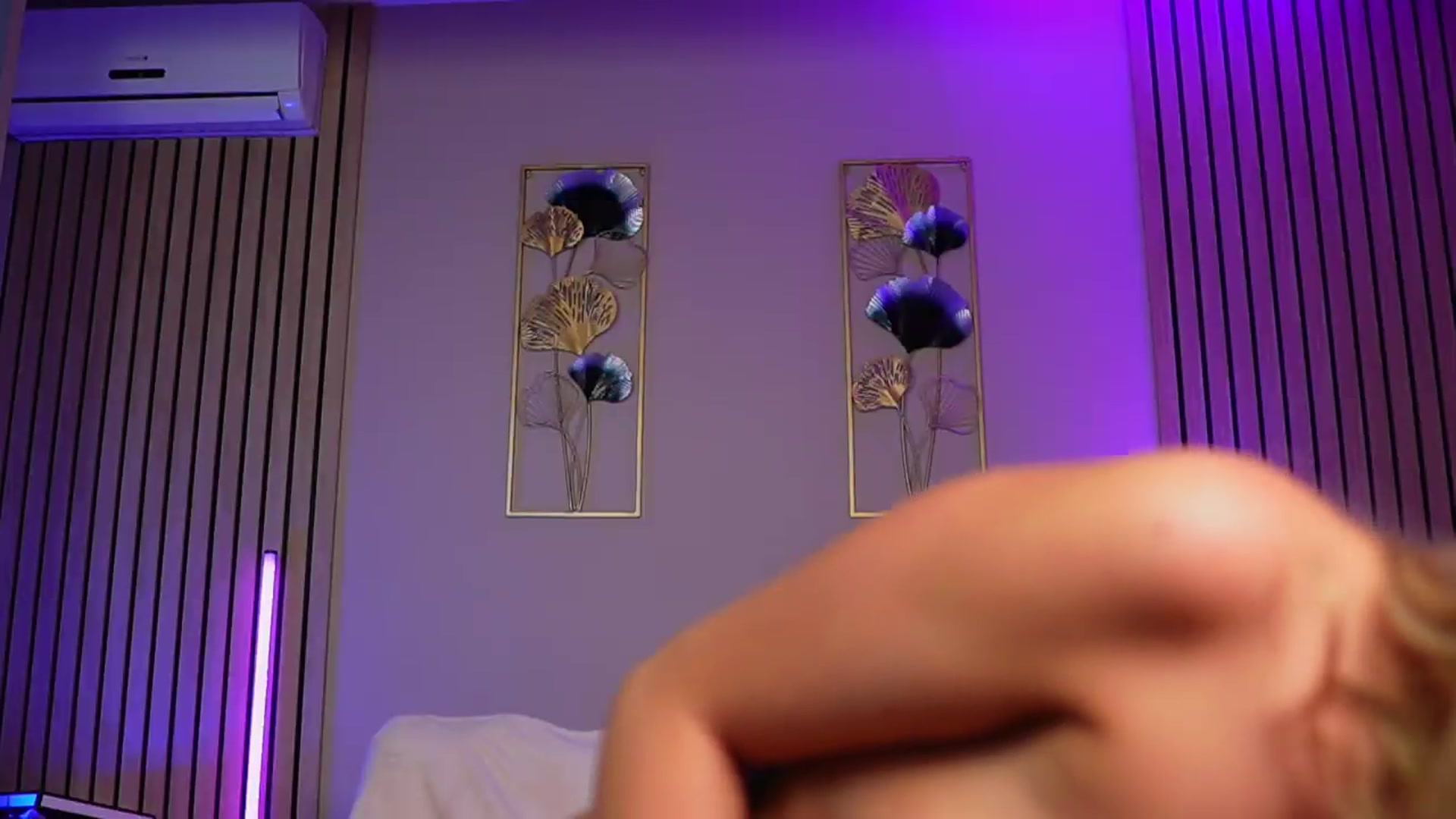 Gallery image thumbnail from SabrinaJayde's myfreecams stream on, 06/25/2026, 11:54 image 14 of 20