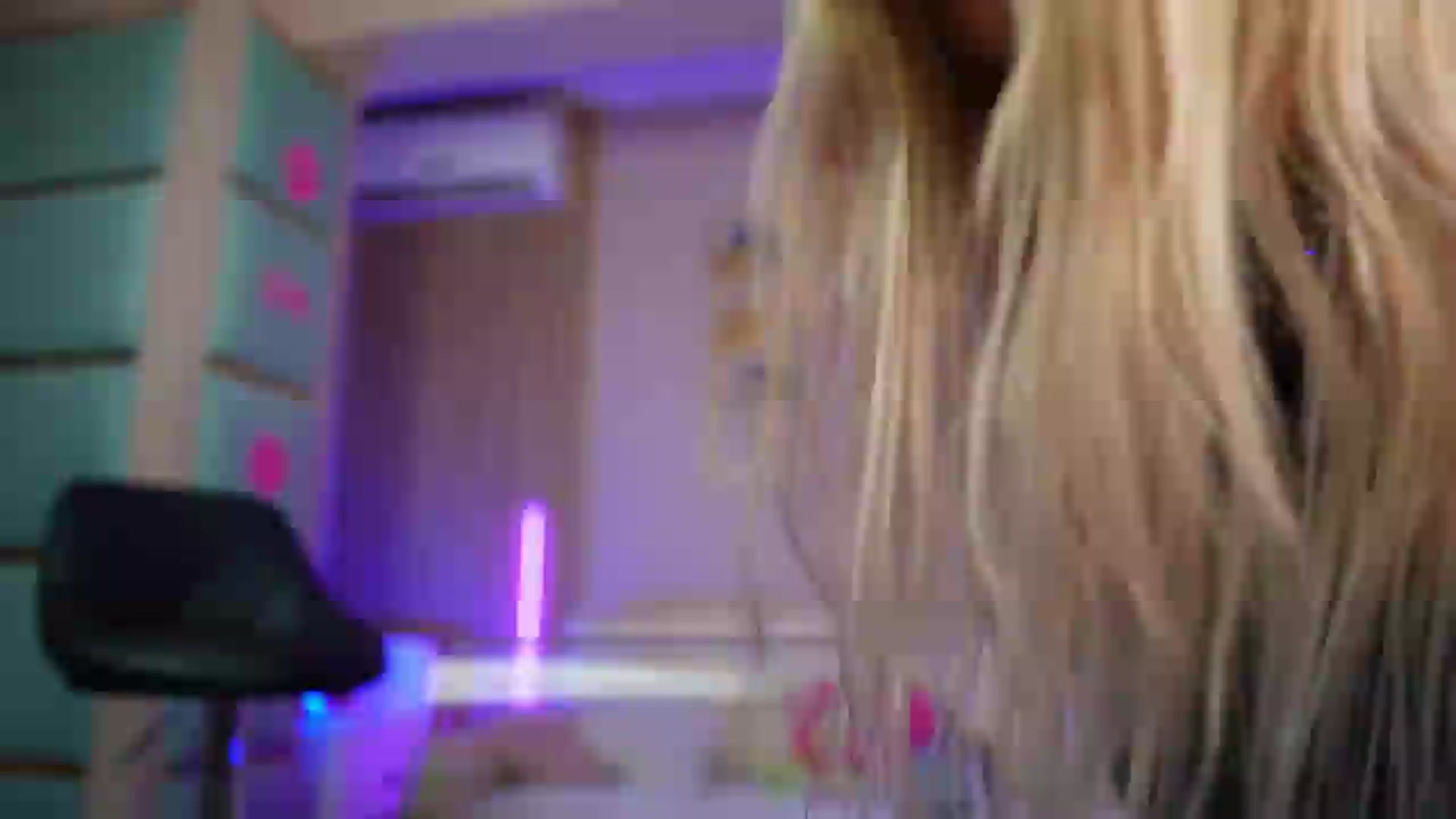 Gallery image thumbnail from SabrinaJayde's myfreecams stream on, 08/11/2026, 11:01 image 5 of 20