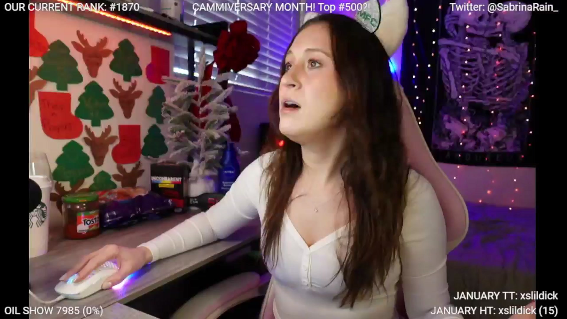 Gallery image thumbnail from SabrinaRain's myfreecams stream on, 01/02/2025, 04:31 image 2 of 20