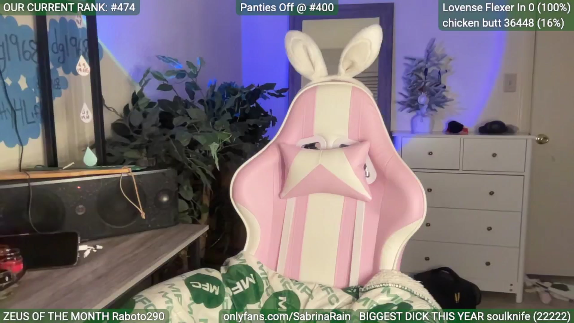Gallery image thumbnail from SabrinaRain's myfreecams stream on, 04/02/2025, 06:22 image 14 of 20