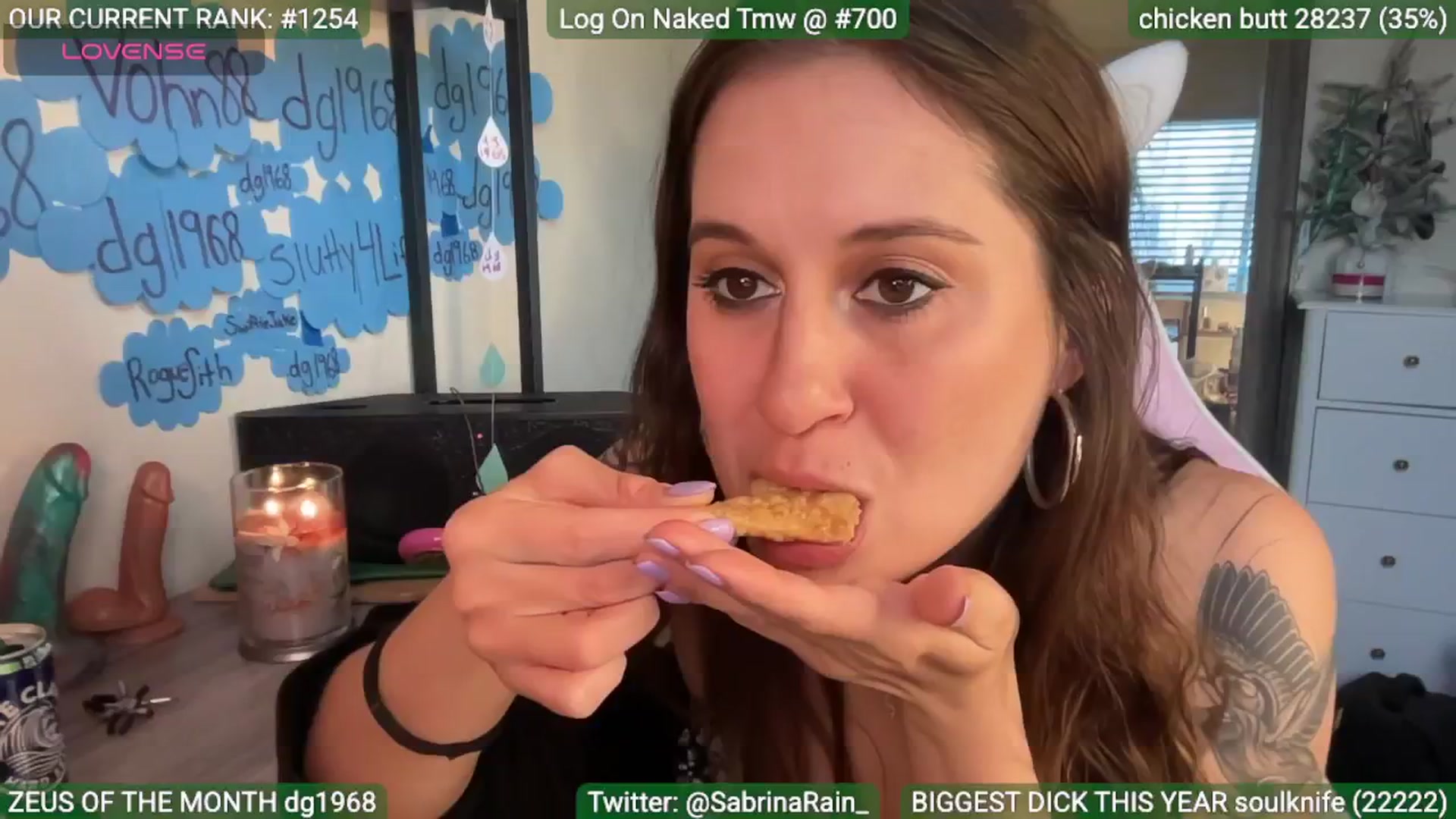 Gallery image thumbnail from SabrinaRain's myfreecams stream on, 04/09/2025, 02:15 image 6 of 20