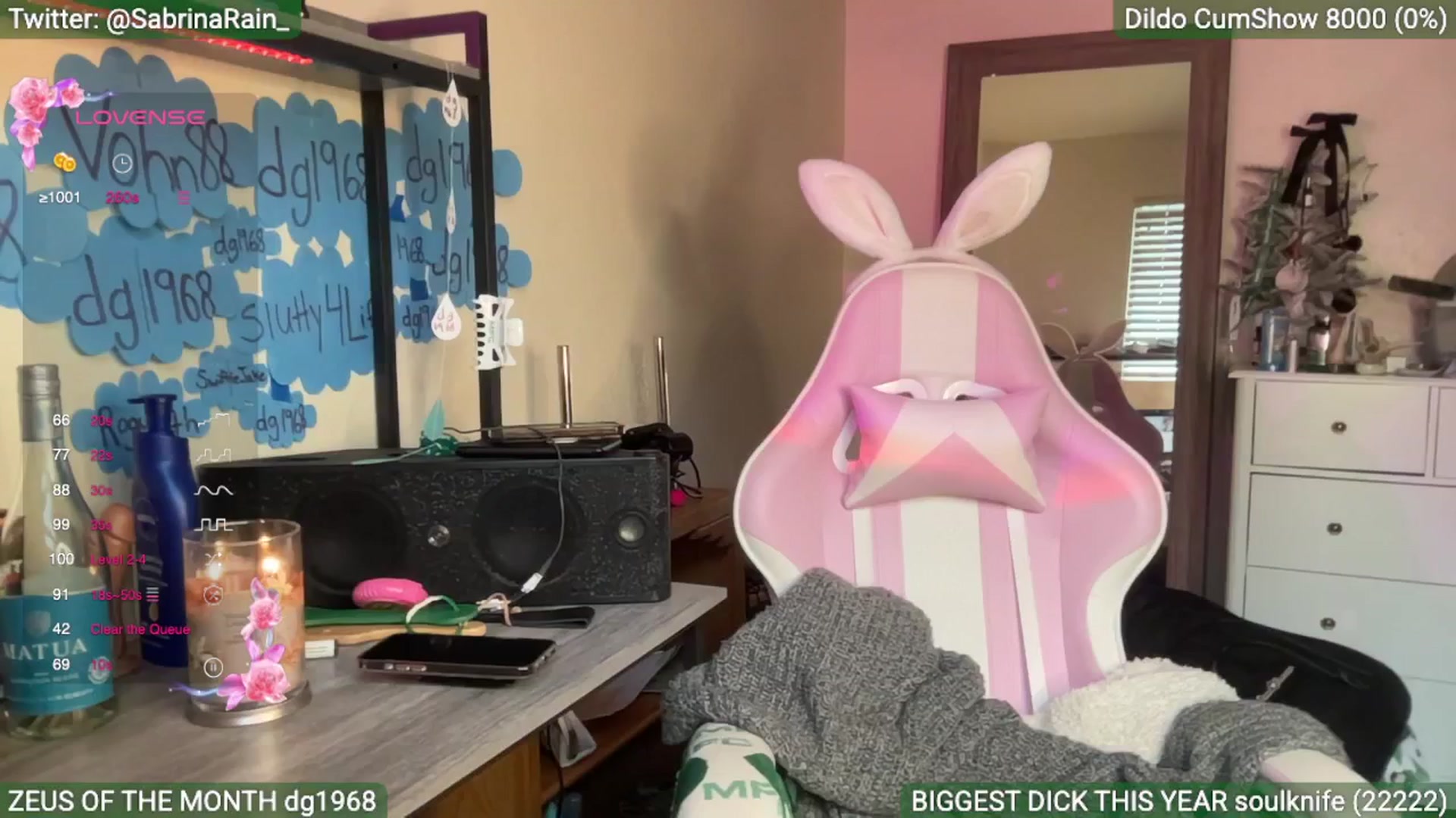 Gallery image thumbnail from SabrinaRain's myfreecams stream on, 04/14/2025, 23:31 image 2 of 20