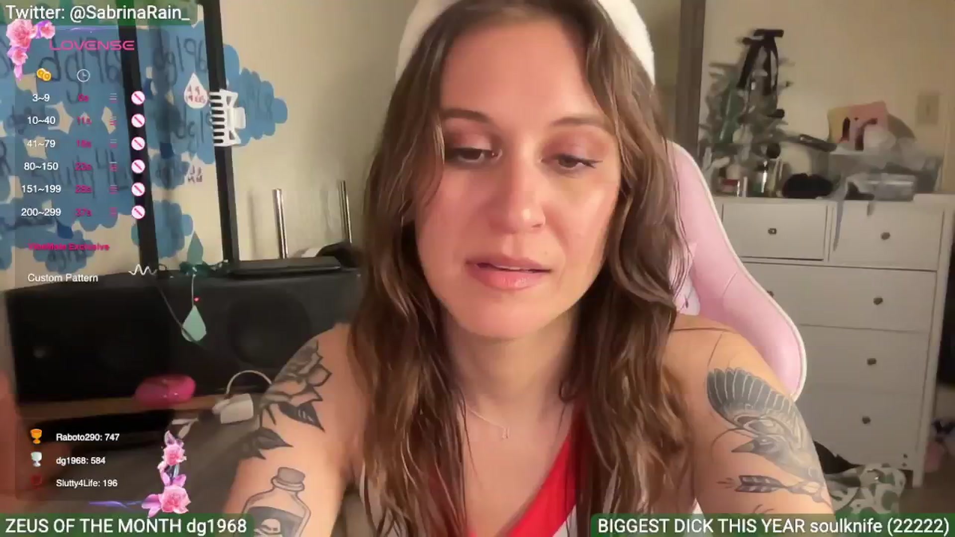 Gallery image thumbnail from SabrinaRain's myfreecams stream on, 04/22/2025, 03:01 image 14 of 20