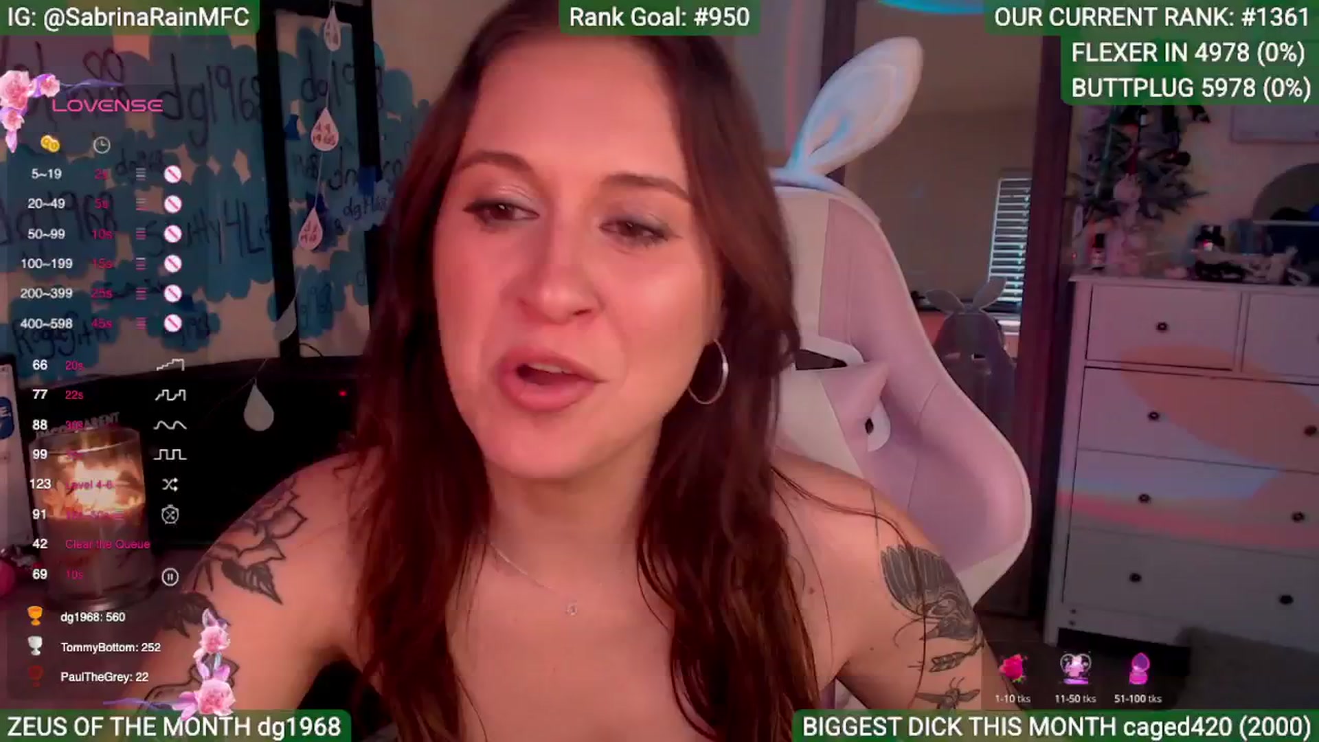 Gallery image thumbnail from SabrinaRain's myfreecams stream on, 04/29/2025, 02:02 image 8 of 20