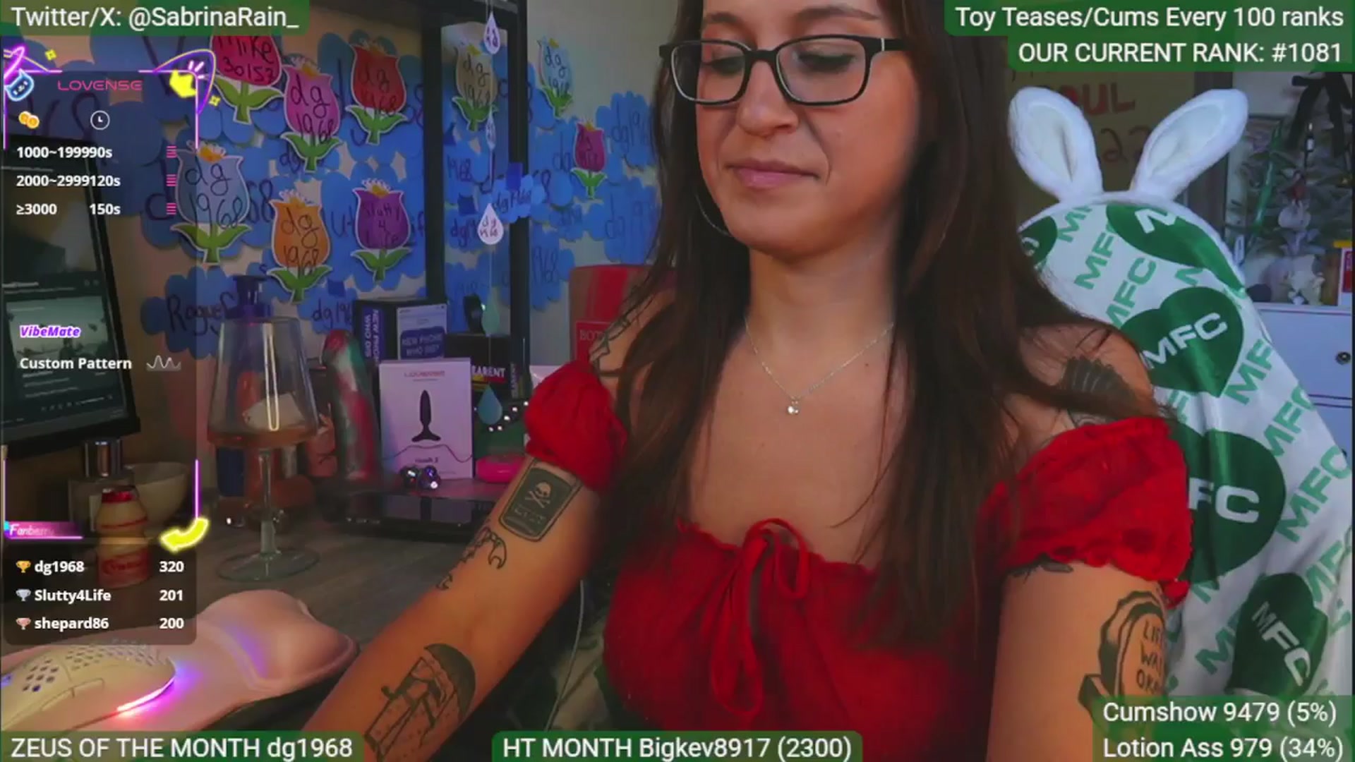 Gallery image thumbnail from SabrinaRain's myfreecams stream on, 05/17/2025, 04:31 image 4 of 20