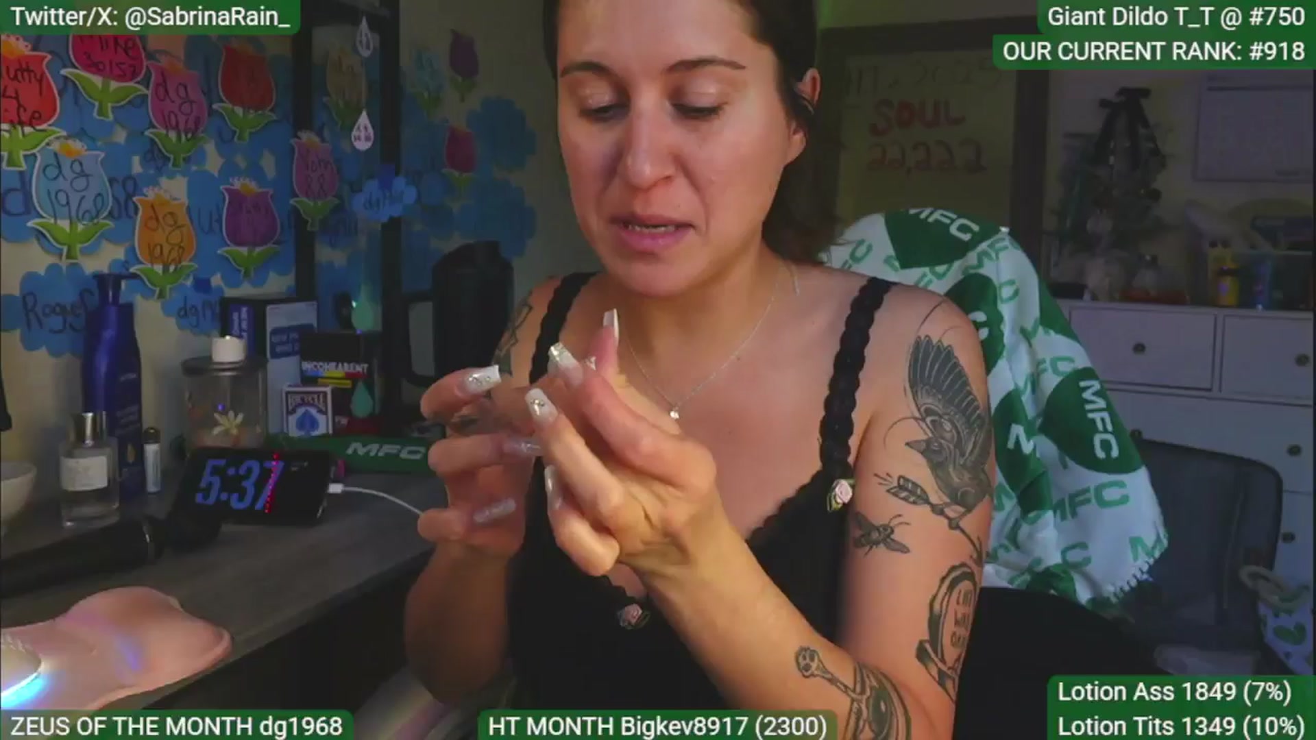 Gallery image thumbnail from SabrinaRain's myfreecams stream on, 05/19/2025, 01:26 image 10 of 20
