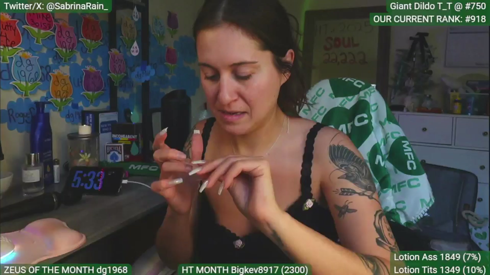 Gallery image thumbnail from SabrinaRain's myfreecams stream on, 05/19/2025, 01:26 image 9 of 20