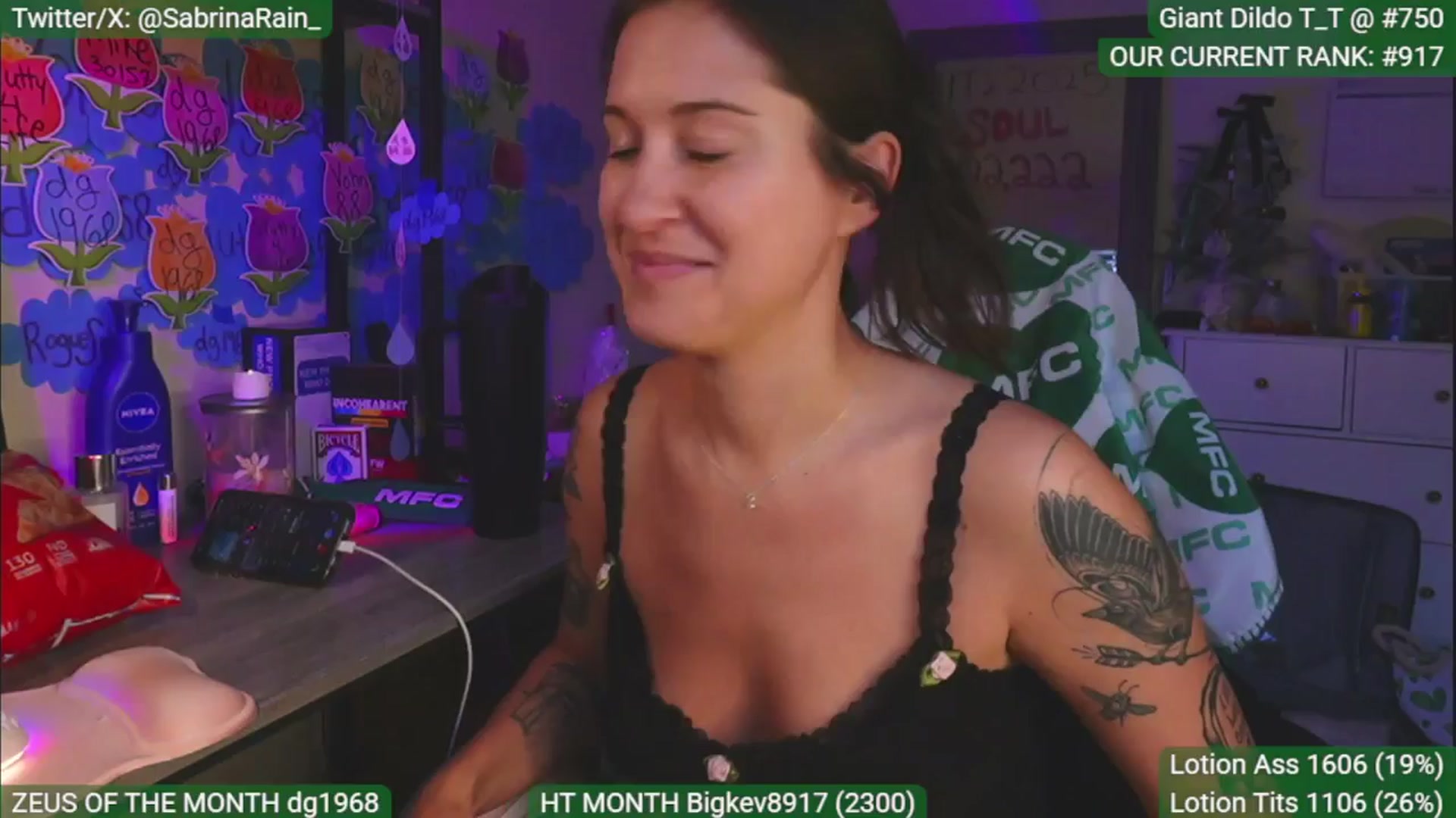 Gallery image thumbnail from SabrinaRain's myfreecams stream on, 05/19/2025, 01:26 image 20 of 20