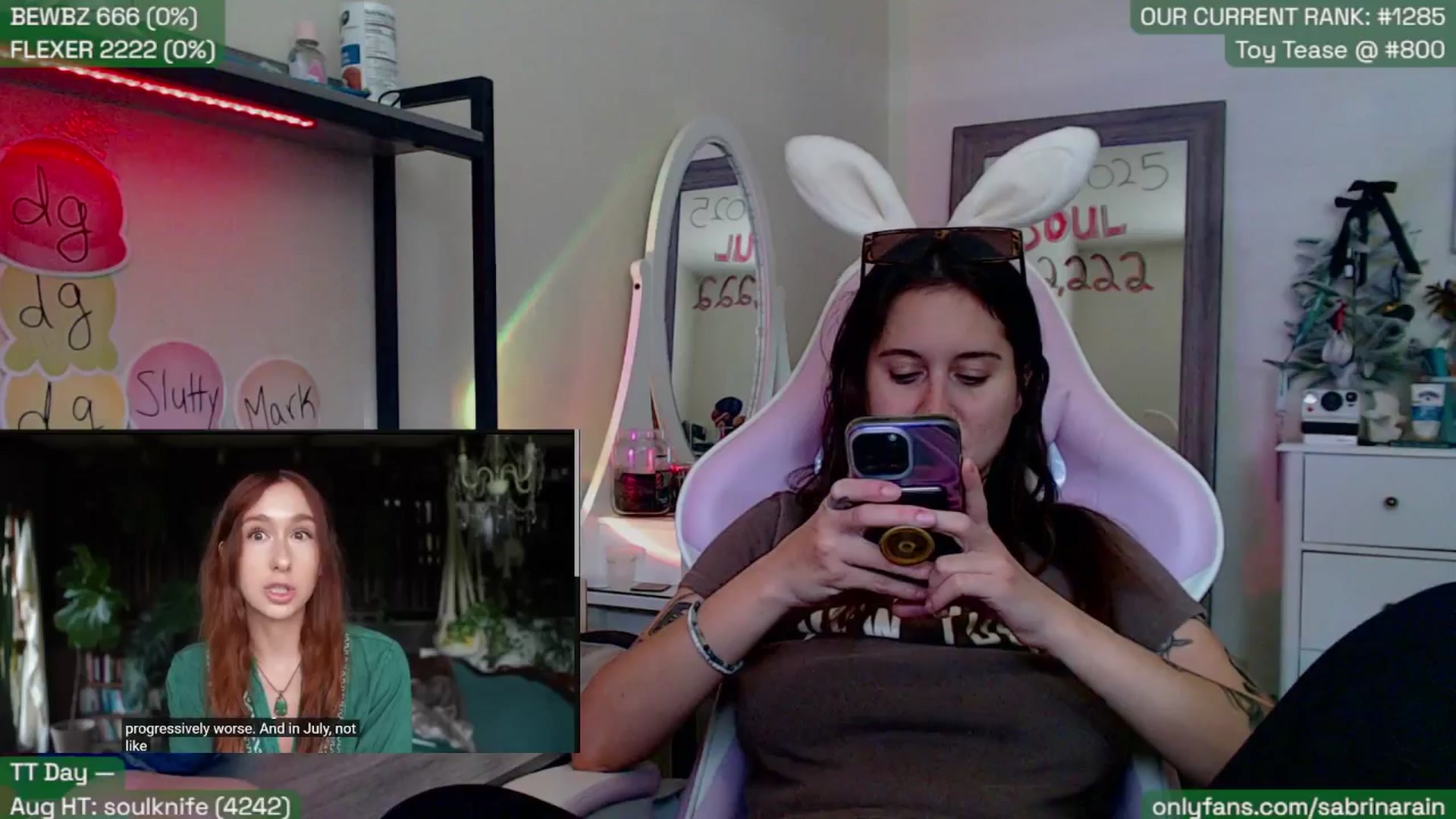 Gallery image thumbnail from SabrinaRain's myfreecams stream on, 08/12/2025, 20:42 image 17 of 20