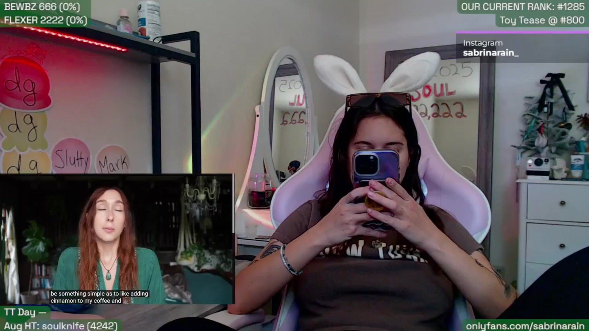 Gallery image thumbnail from SabrinaRain's myfreecams stream on, 08/12/2025, 20:42 image 19 of 20